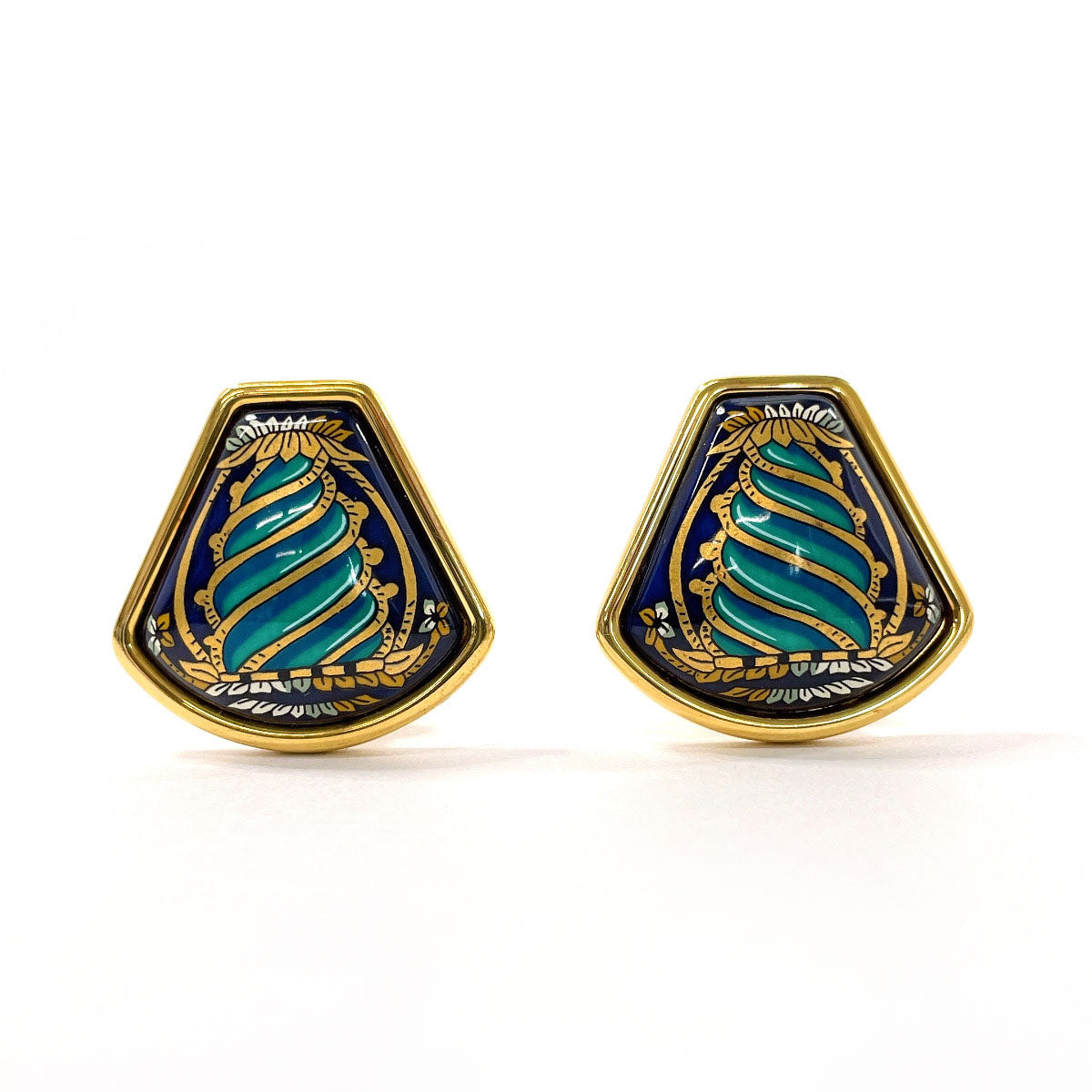 HERMES Earring metal gold Emaille Shippo