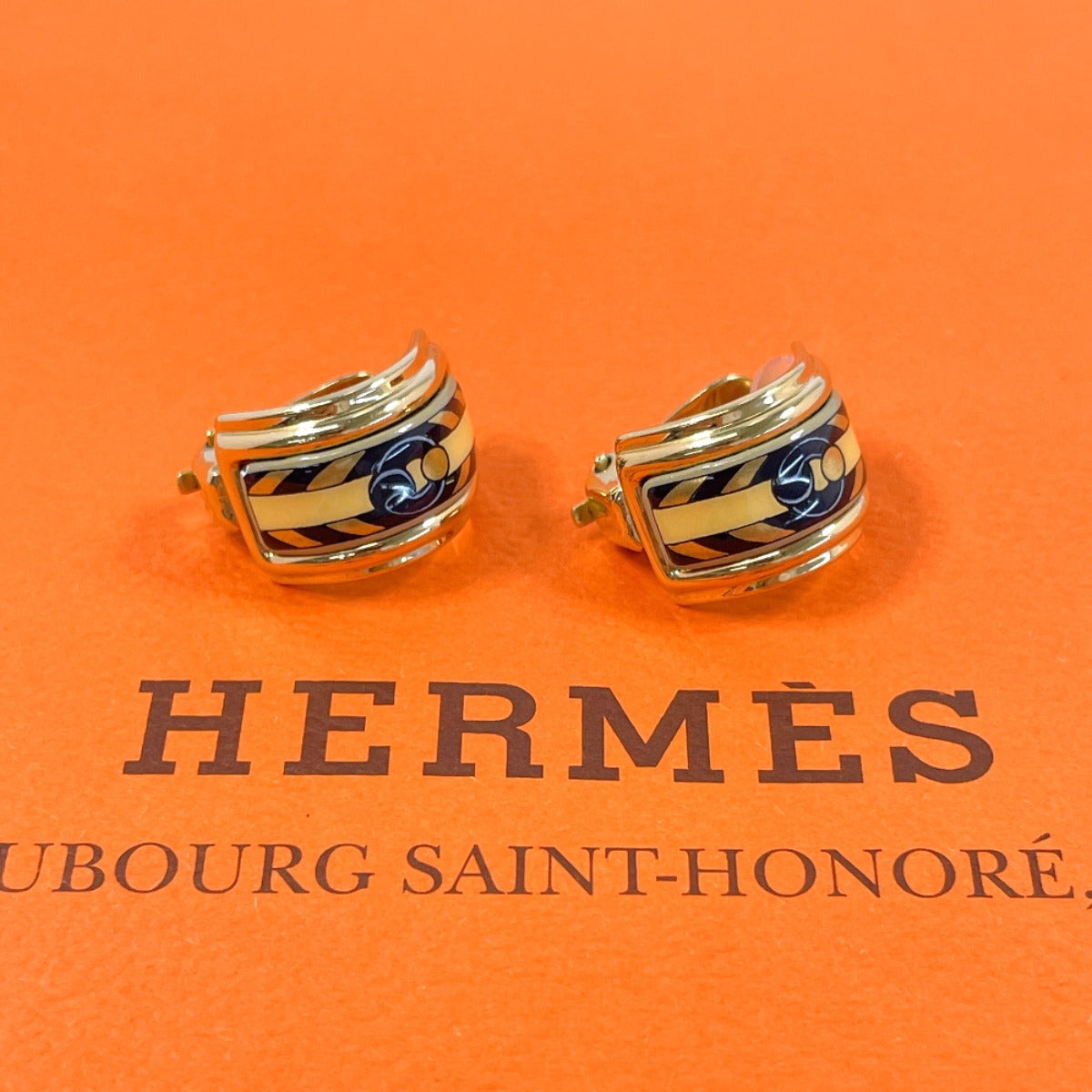 HERMES Earring metal gold Emaille Shippo Women Used