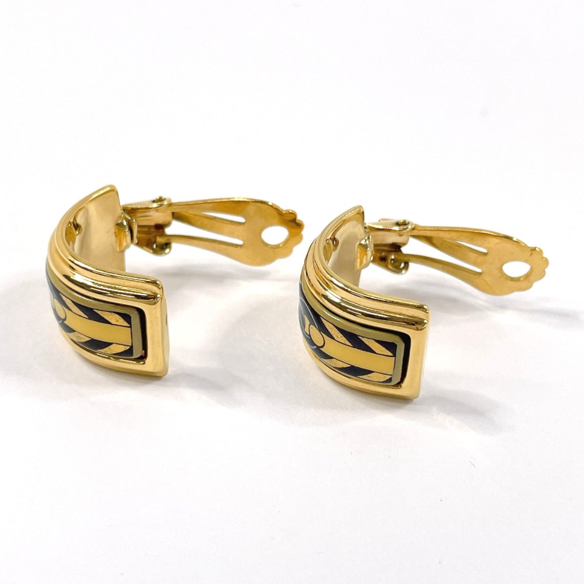 HERMES Earring metal gold Emaille Shippo Women Used