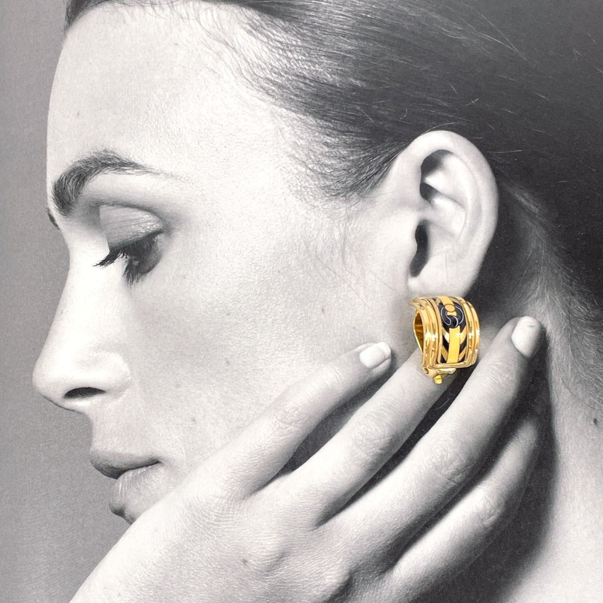 HERMES Earring metal gold Emaille Shippo Women Used