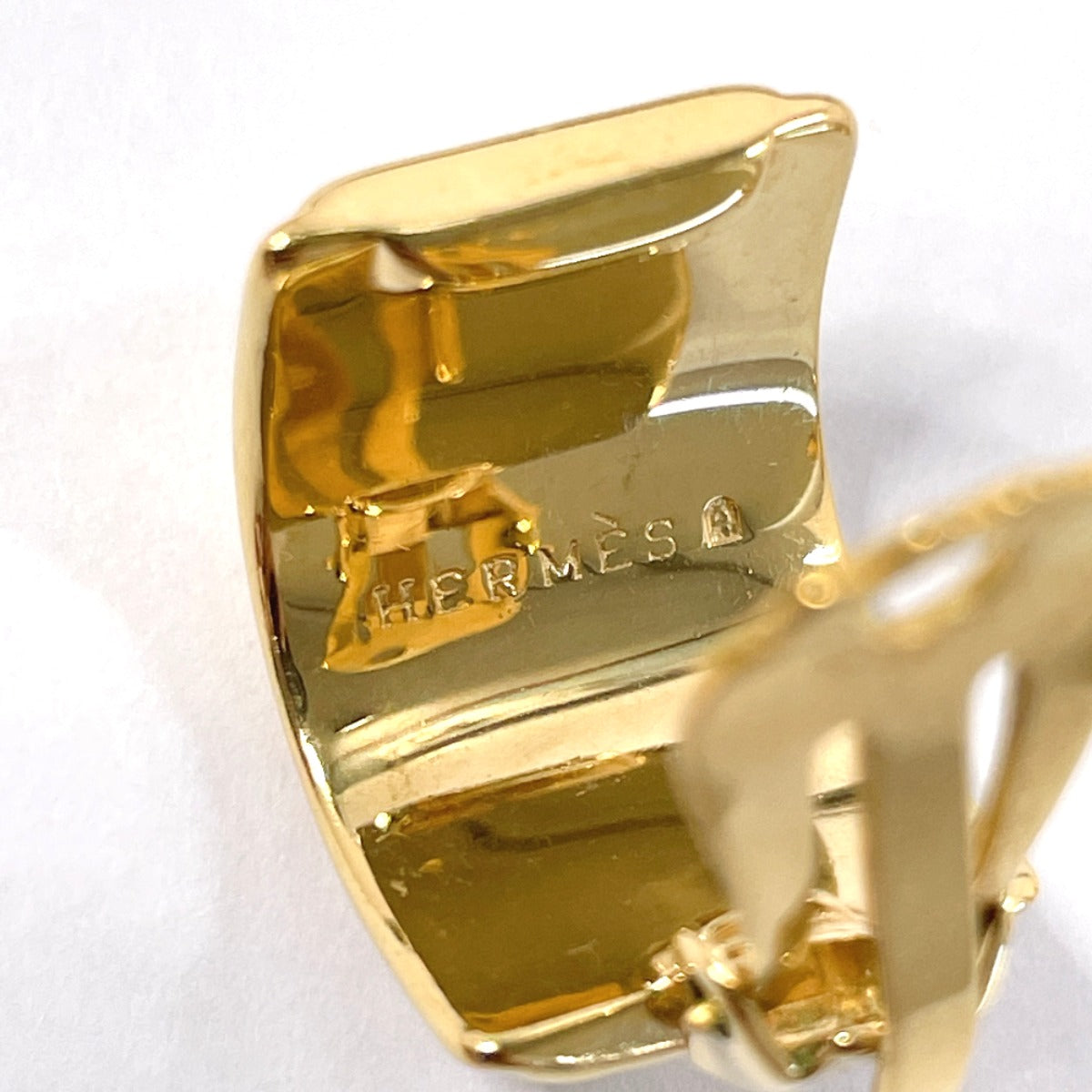 HERMES Earring metal gold Emaille Shippo Women Used