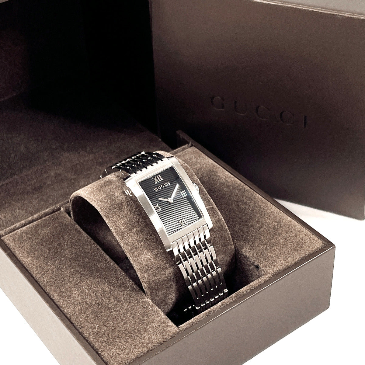 GUCCI Watches Quartz 8600J Stainless Steel , Stainless Steel Silver black dial