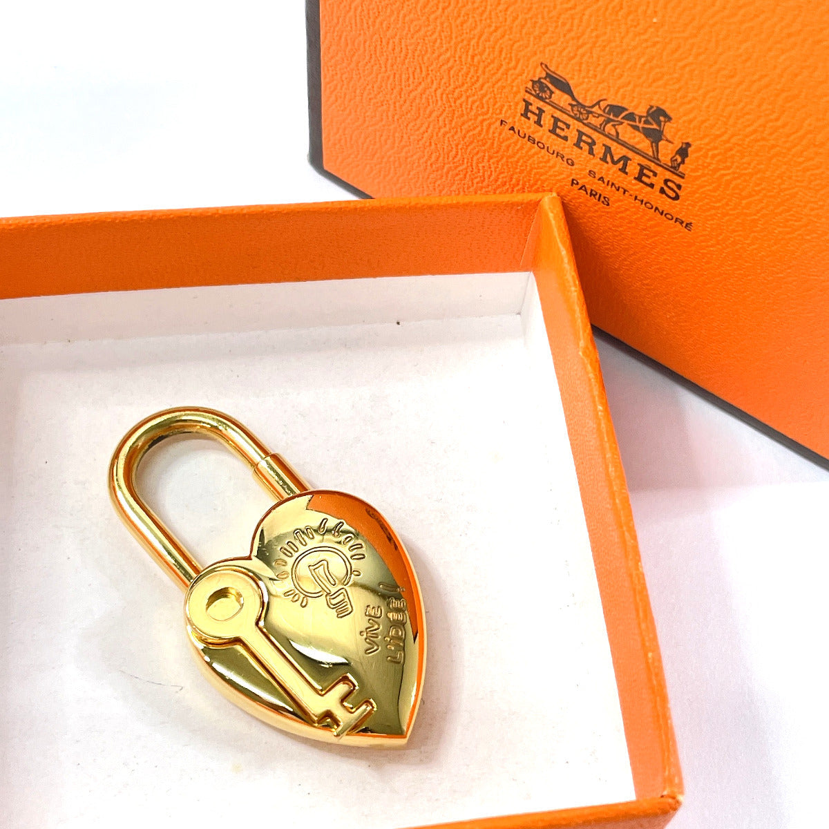 HERMES Cadena metal gold 2004 only Fantasy Heart ANNEE DE LA FANTAISIE