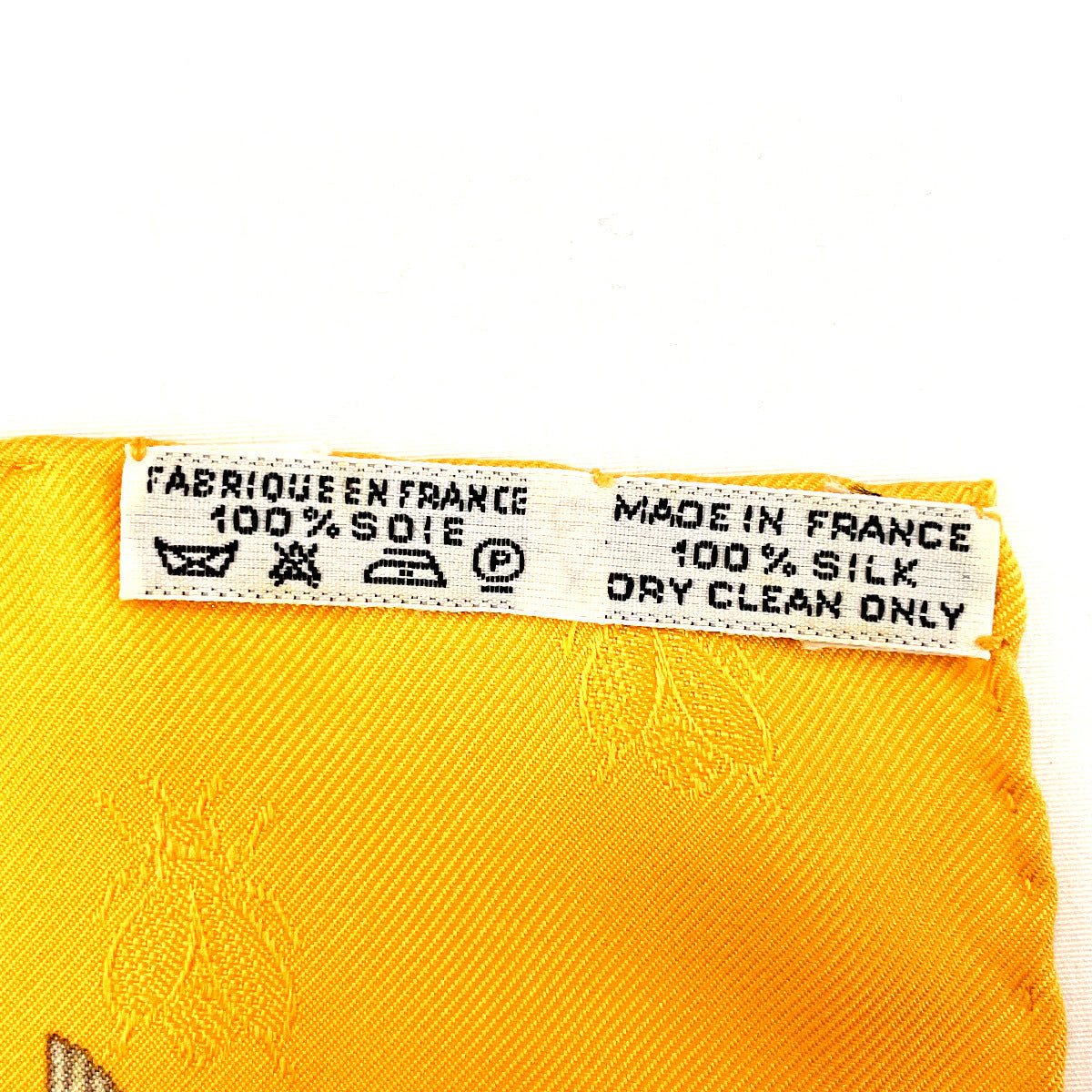 HERMES scarf Silk, 100% silk yellow Herbier de Gavarnie Pressed flowers in the Gavarnie valley Carre 90