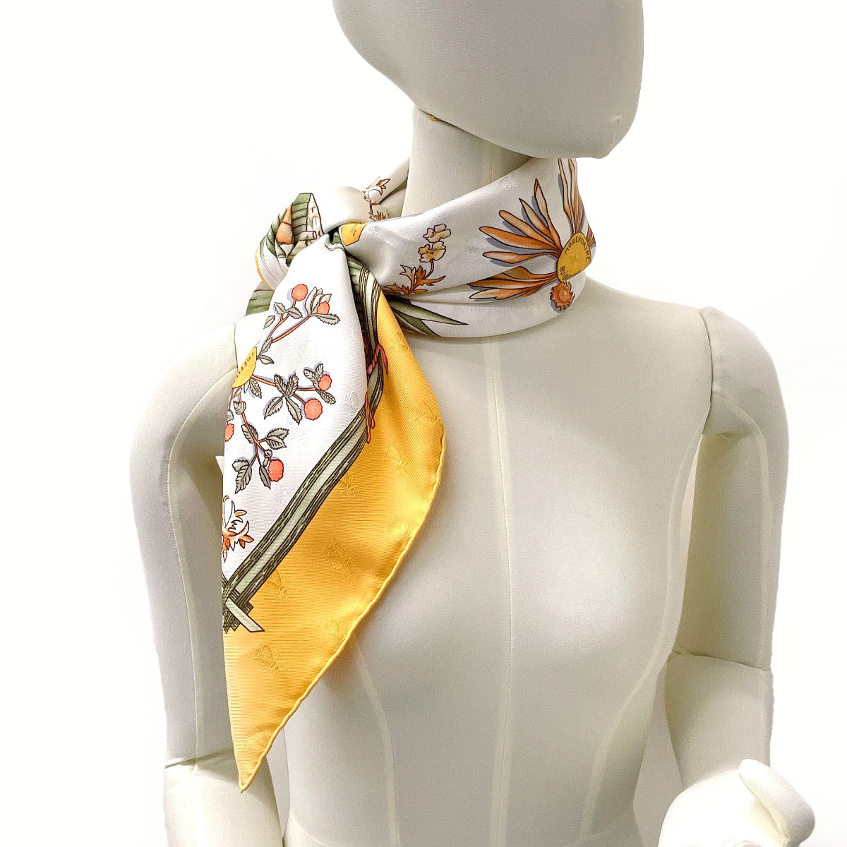 HERMES scarf Silk, 100% silk yellow Herbier de Gavarnie Pressed flowers in the Gavarnie valley Carre 90