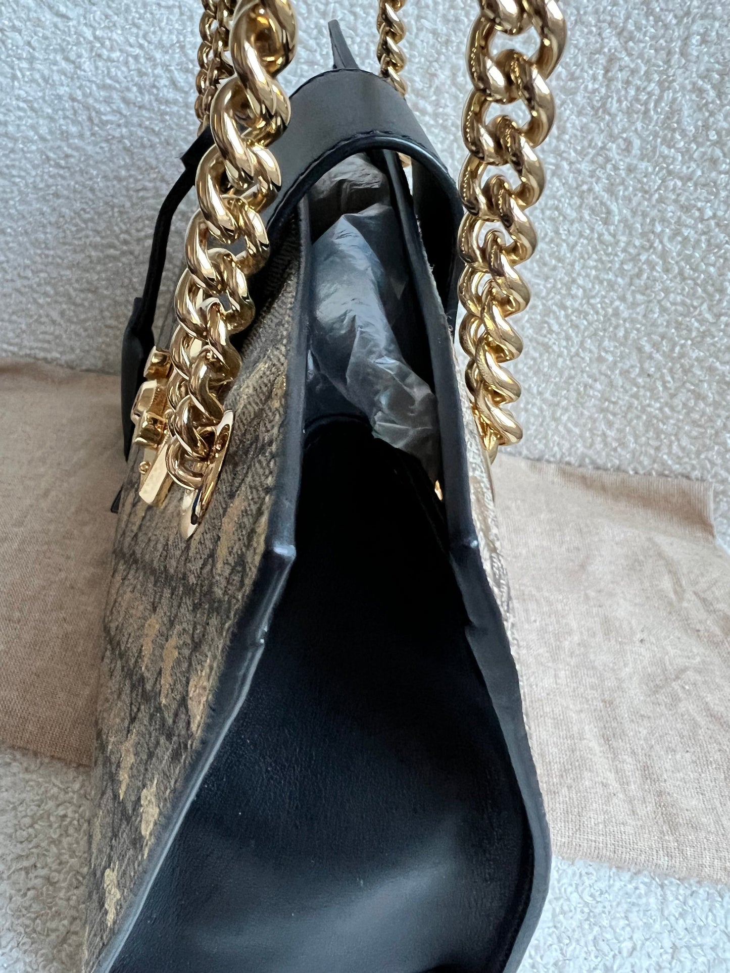 Gucci Supreme Bee Small Padlock Tote