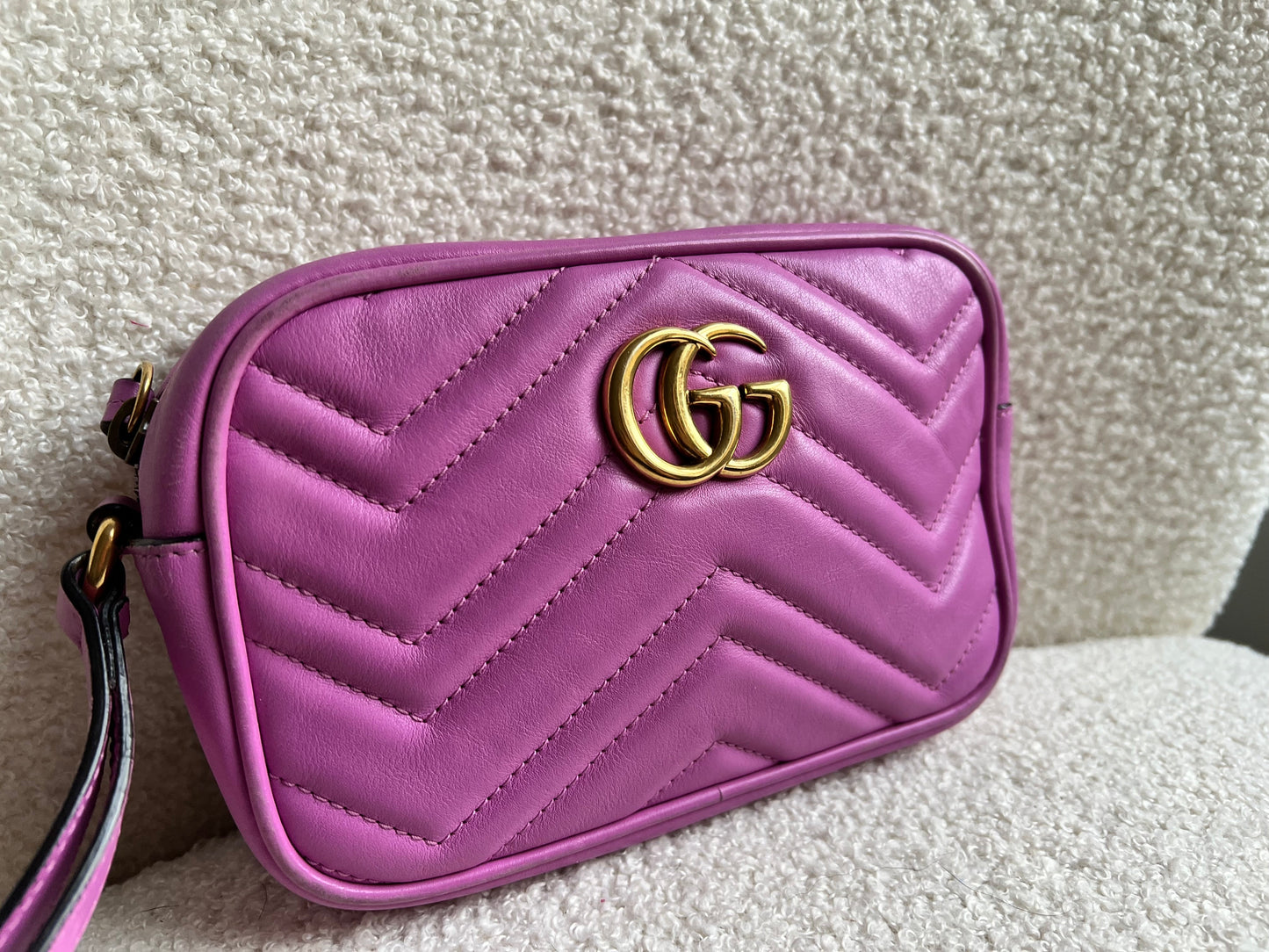 Gucci GG Pink Marmont Clutch
