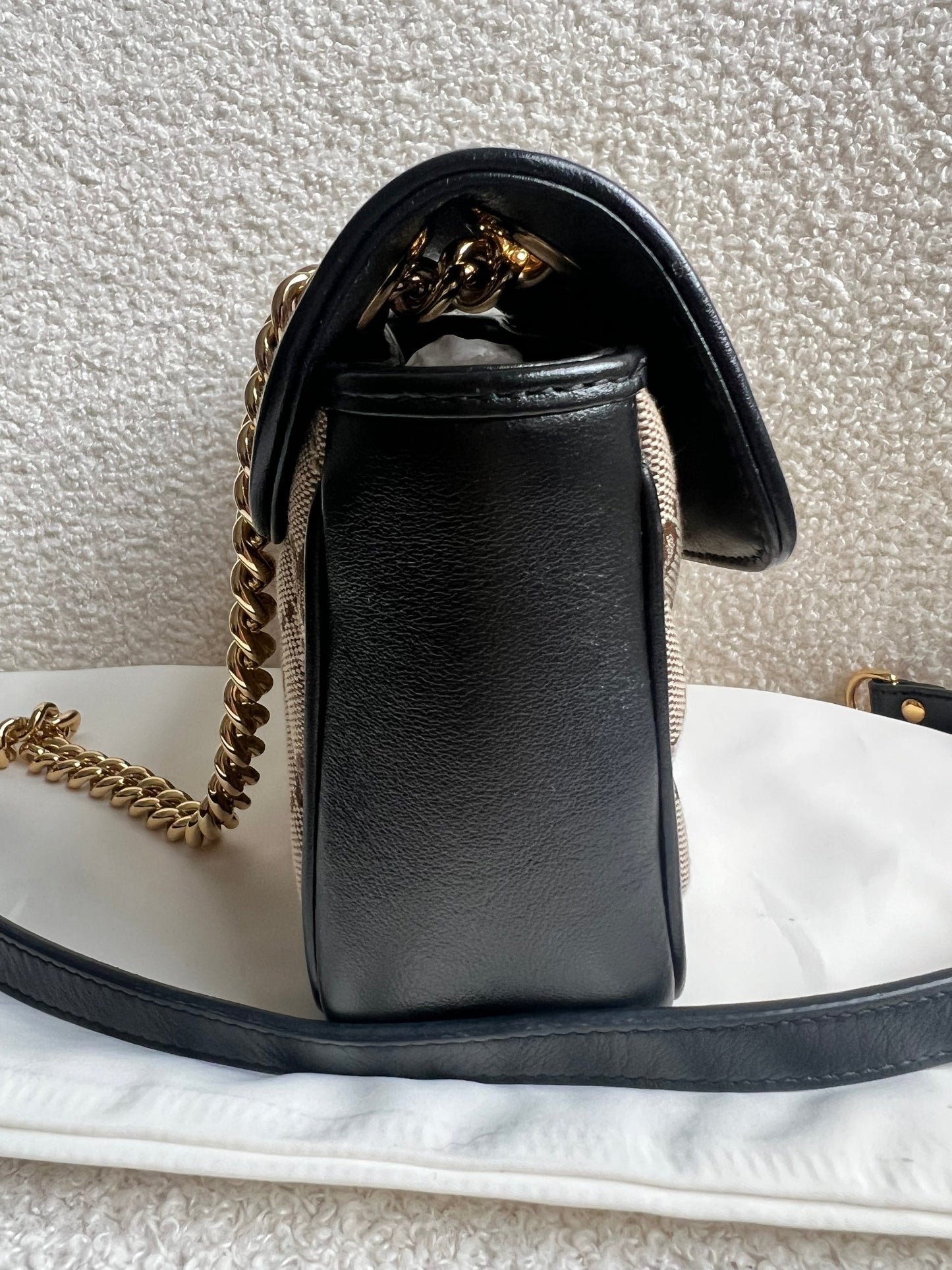 Gucci GG Beige Marmont Mini Shoulder Bag (RRP £1,470)