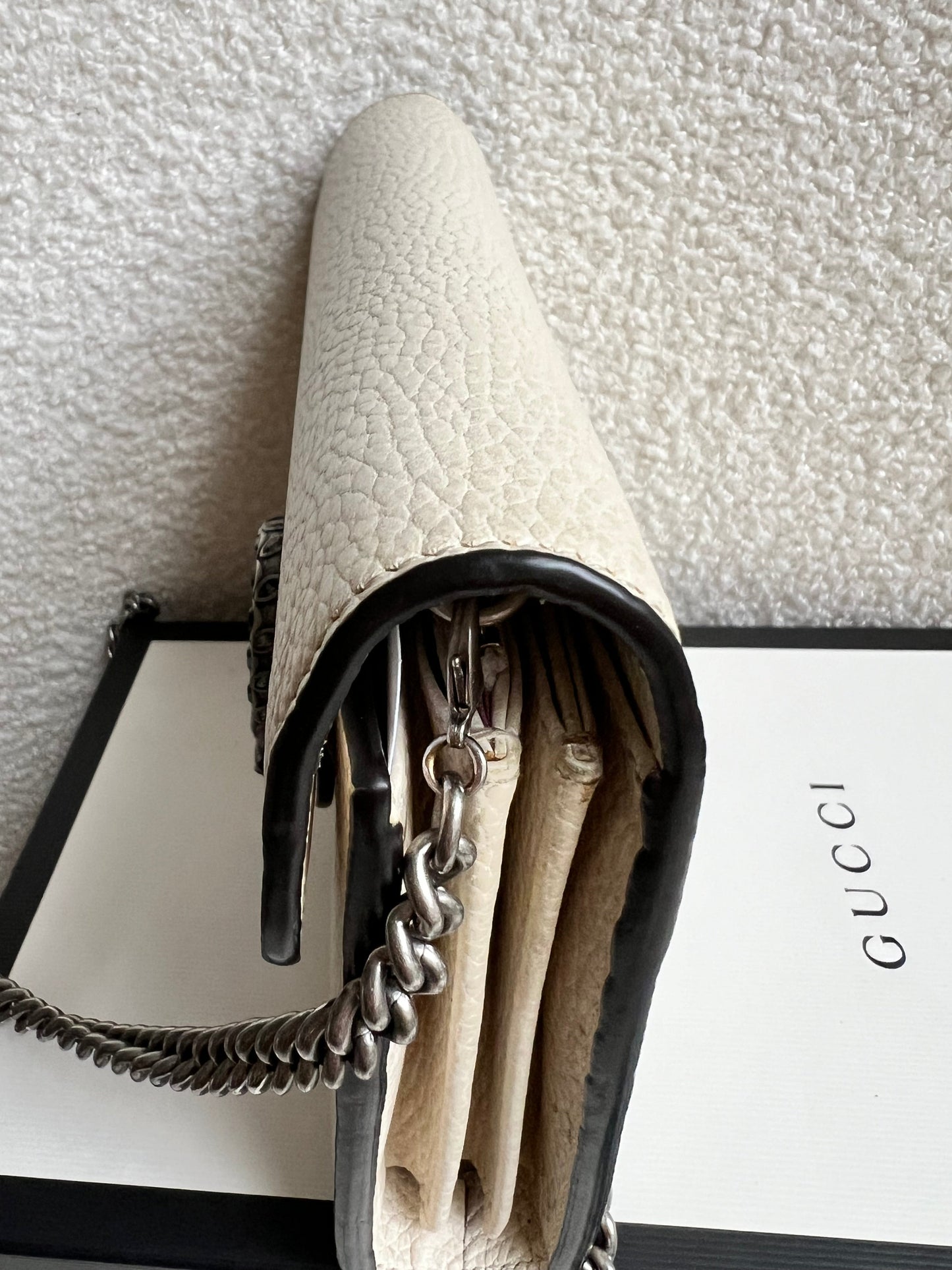 Gucci Dionysus White Mini Chain Bag (RRP £1340)