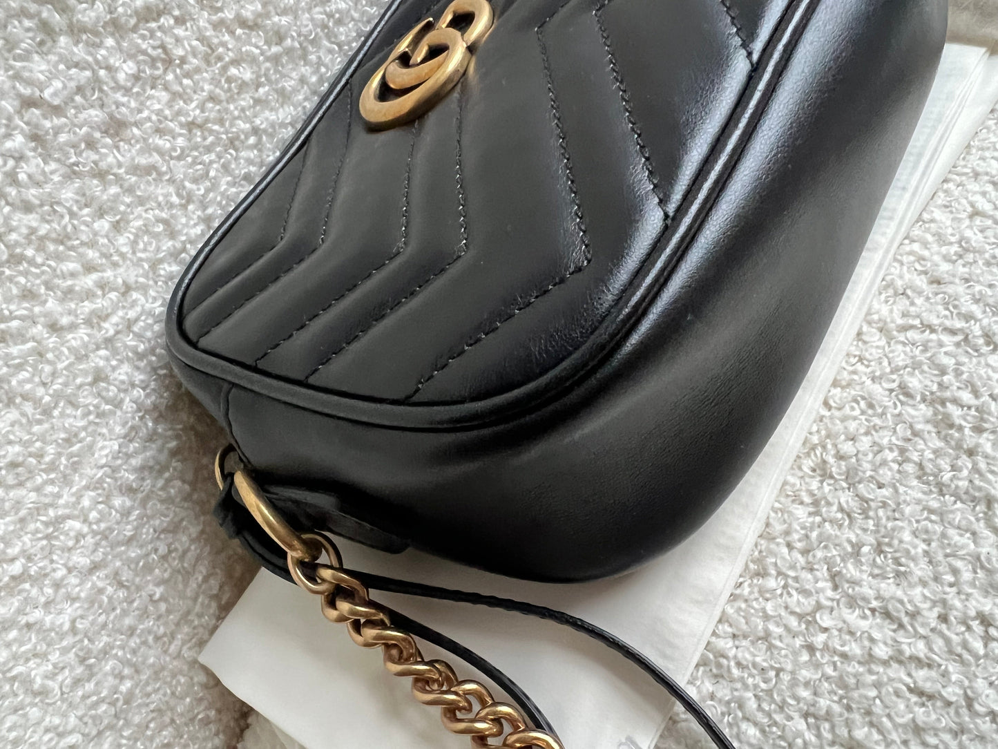 Gucci GG Black Marmont Mini Shoulder Bag (RRP £1,360)