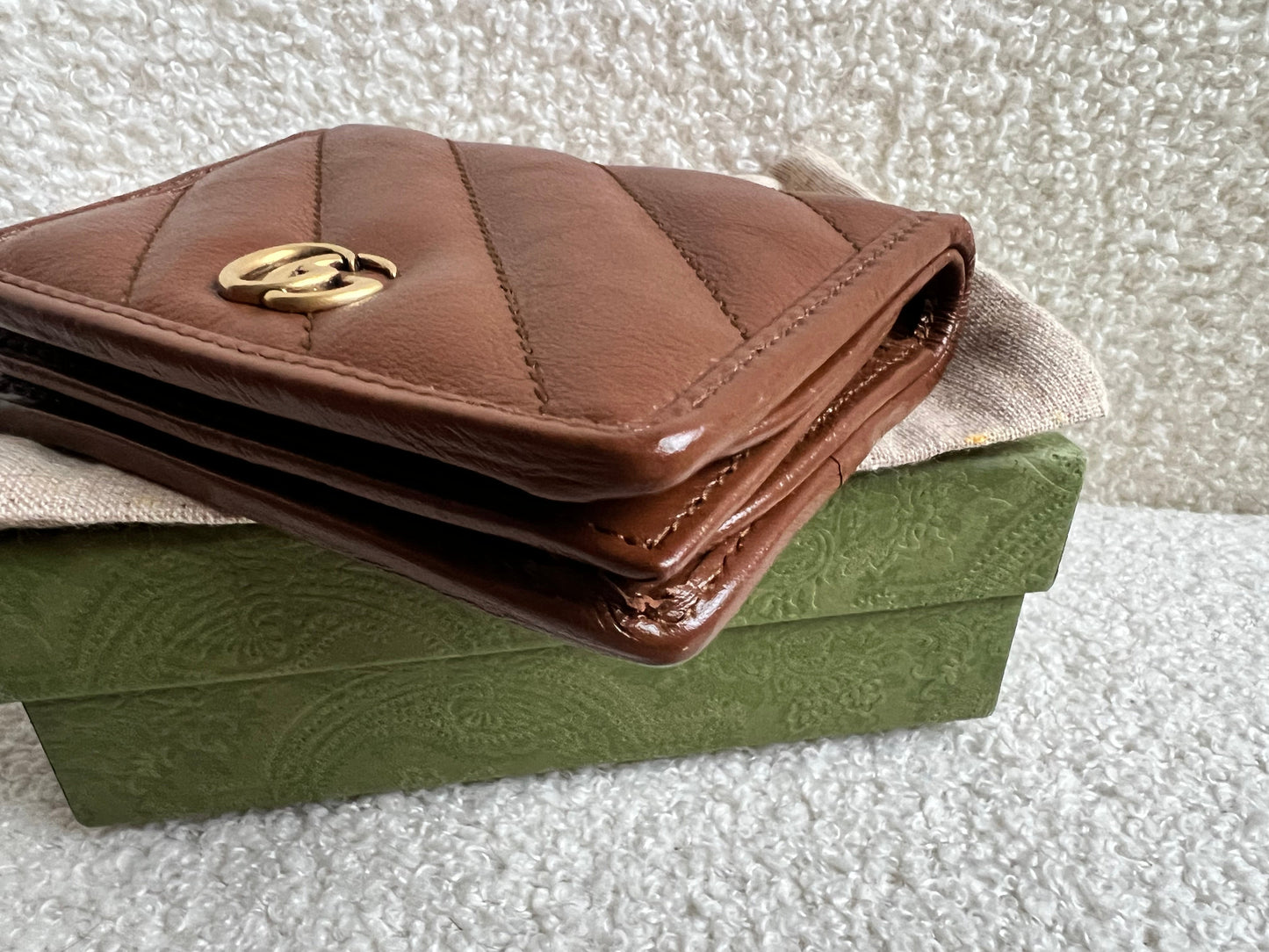Gucci GG Brown Marmont Matelassé Card Case Wallet (RRP £380)