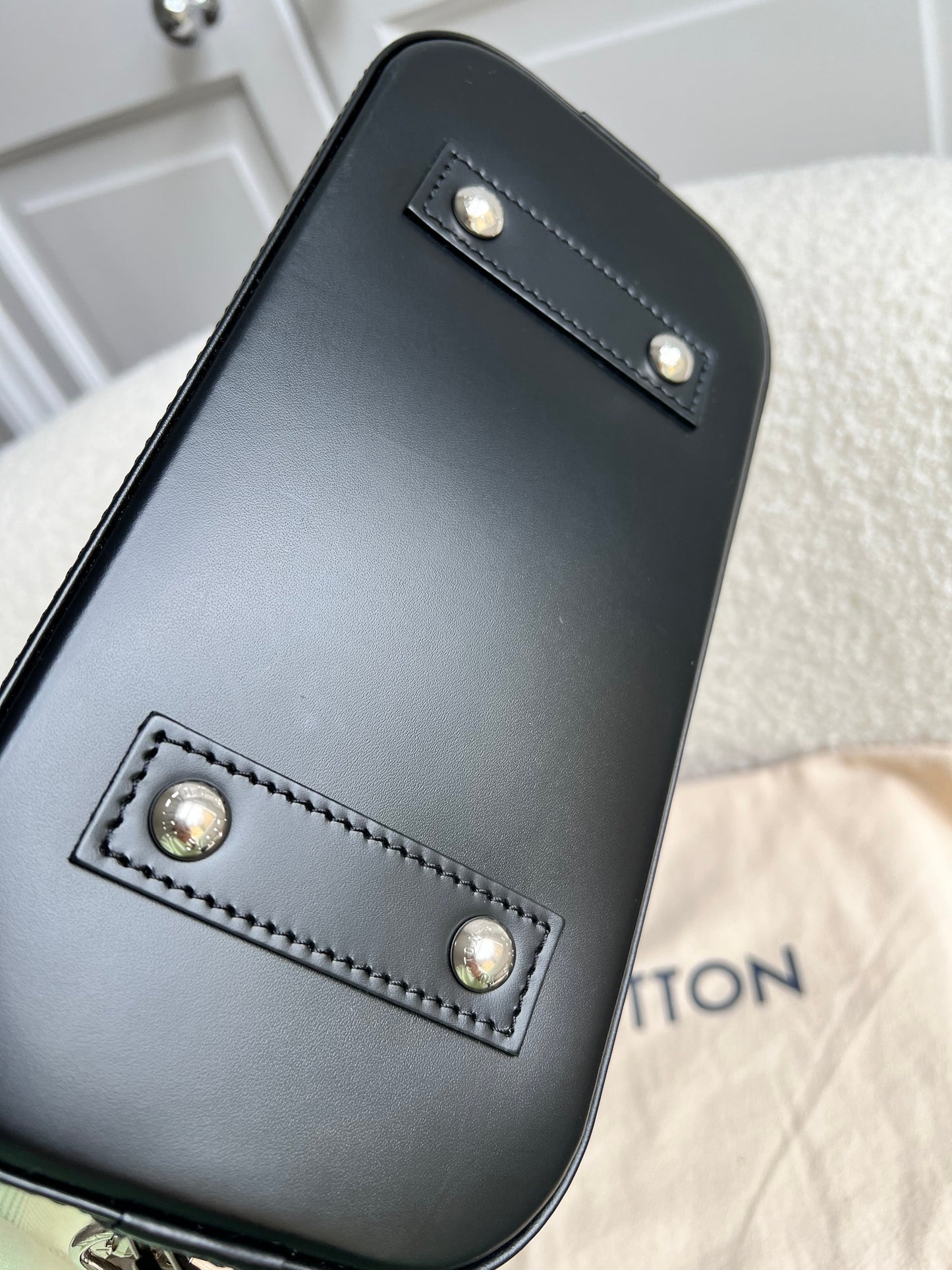 Louis Vuitton Alma BB Black Epi