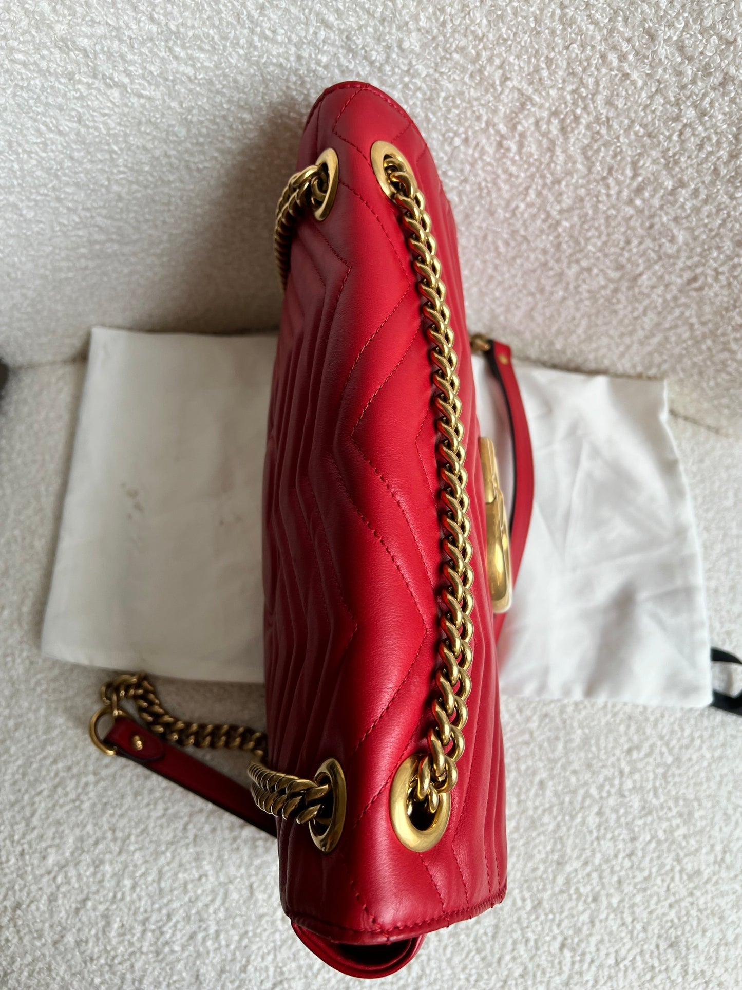Gucci GG Hibiscus Red Marmont Medium Shoulder Bag (RRP £2,340)