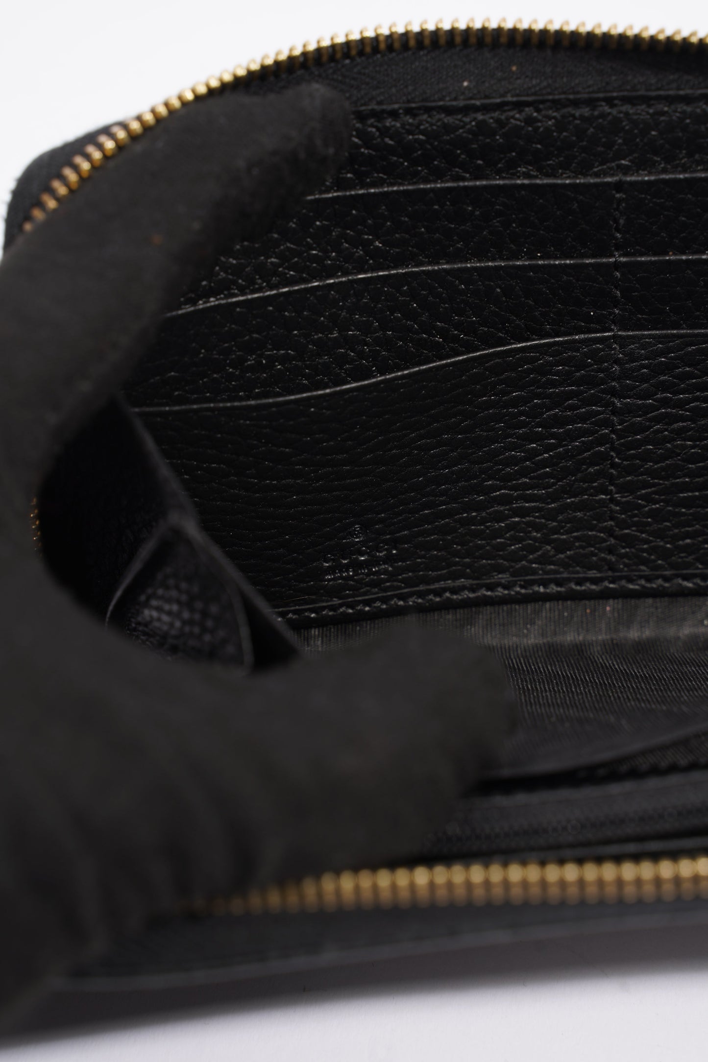 Gucci Zip Around Wallet Black Leather