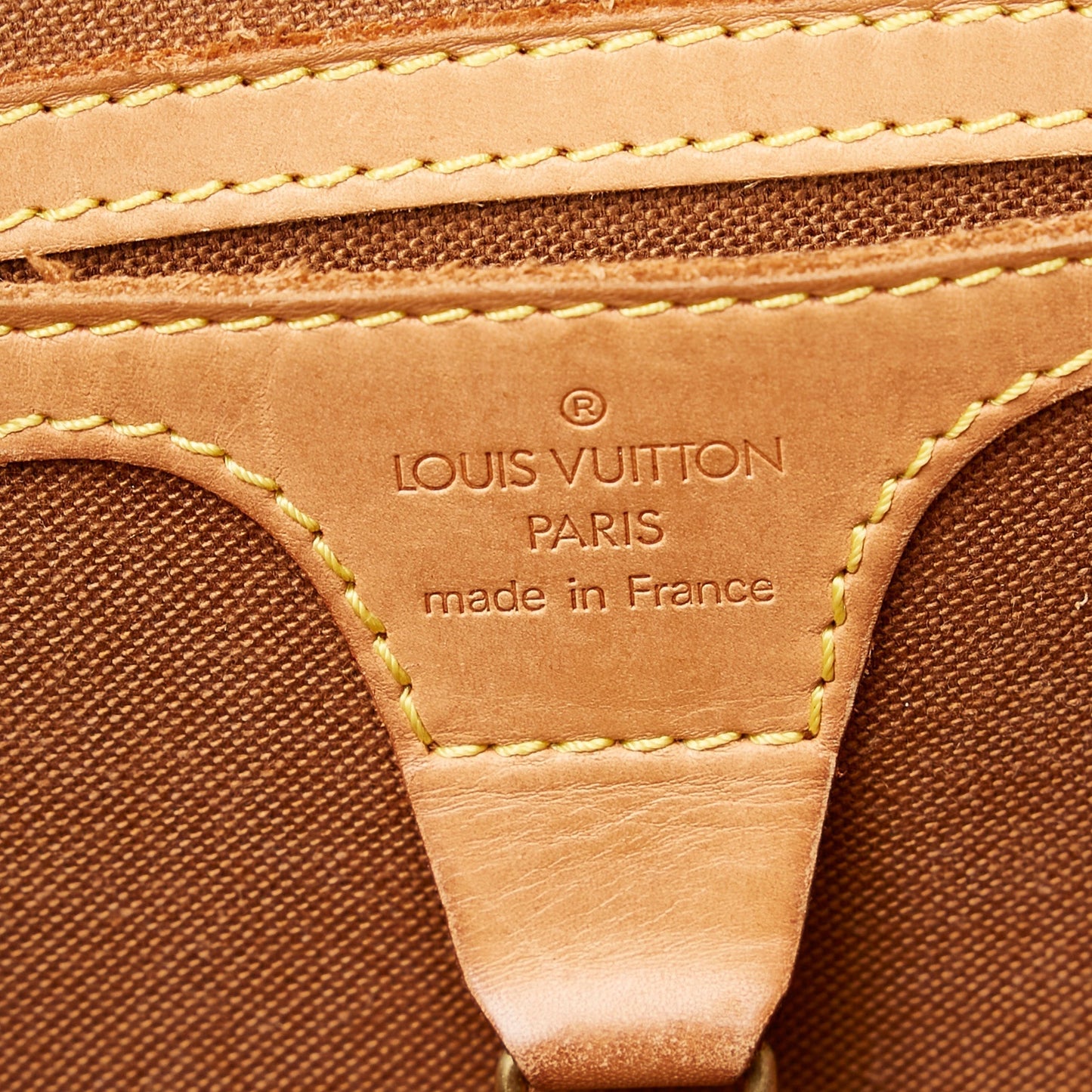 Louis Vuitton Ellipse MM Monogram Canvas