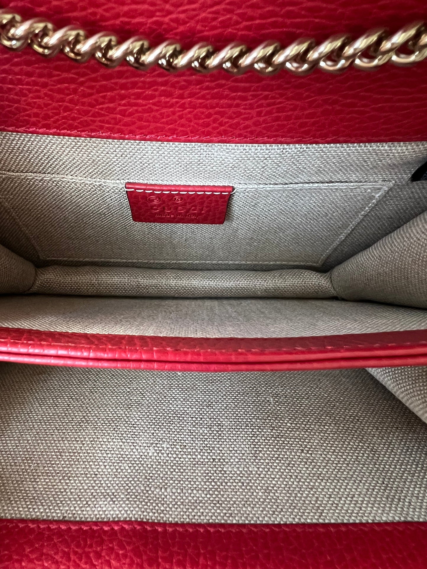Gucci Interlocking GG Red Small Shoulder Bag