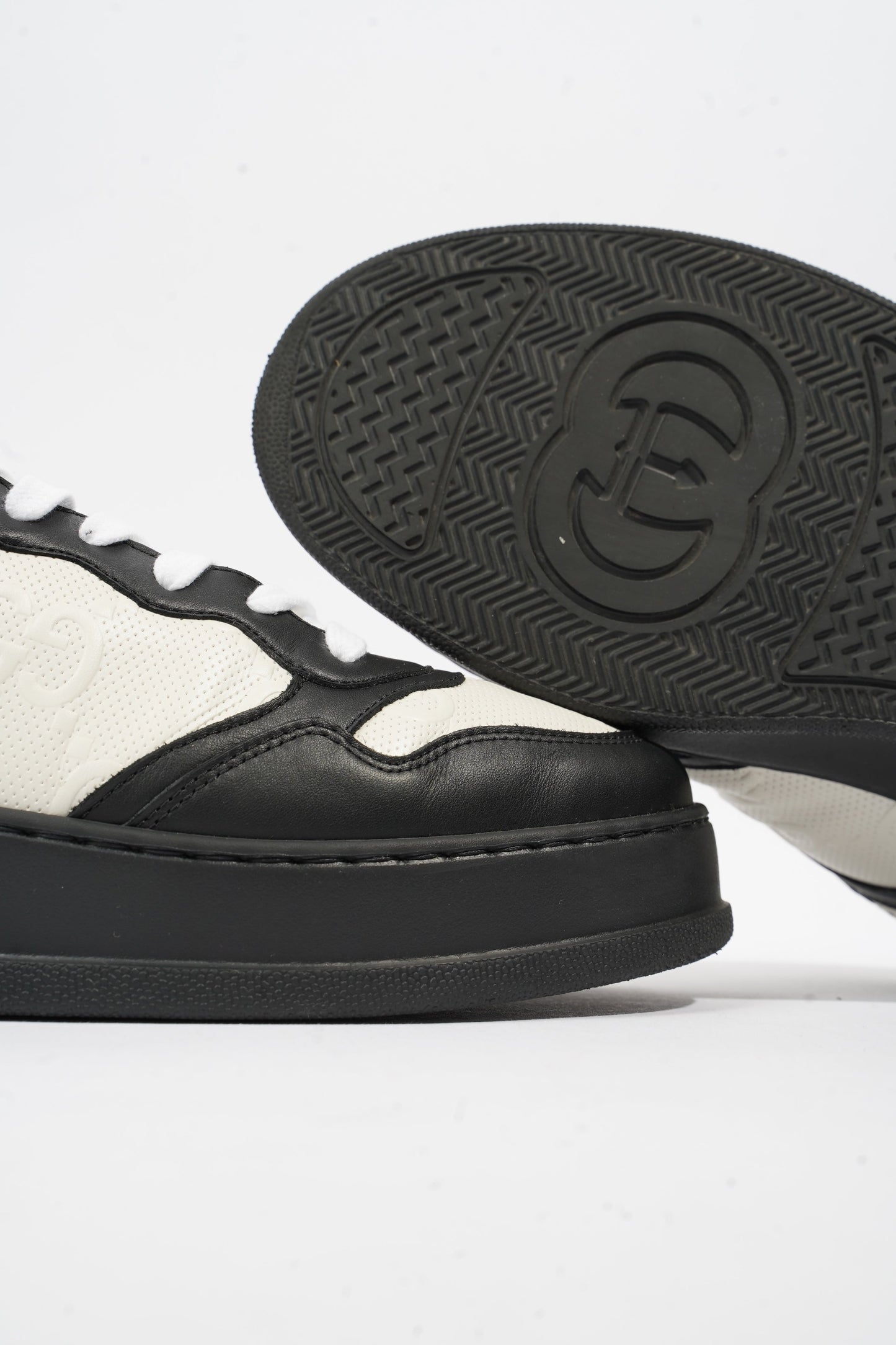 Gucci GG Sneaker White / Black Leather EU 44 UK 10