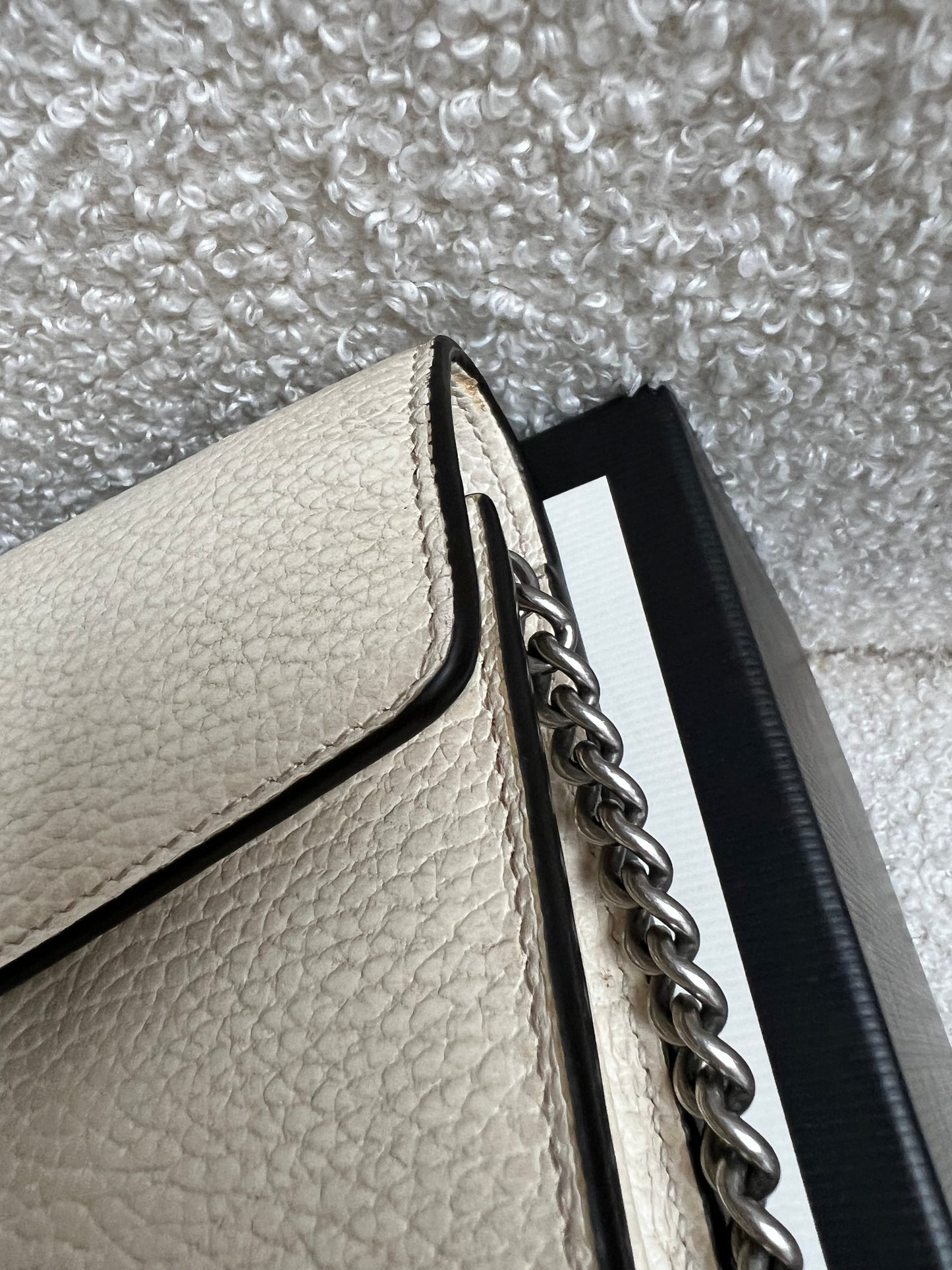 Gucci Dionysus White Mini Chain Bag (RRP £1340)