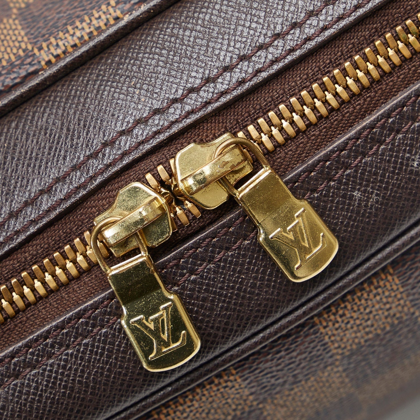 LOUIS VUITTON Damier Ebene Brera Handbag