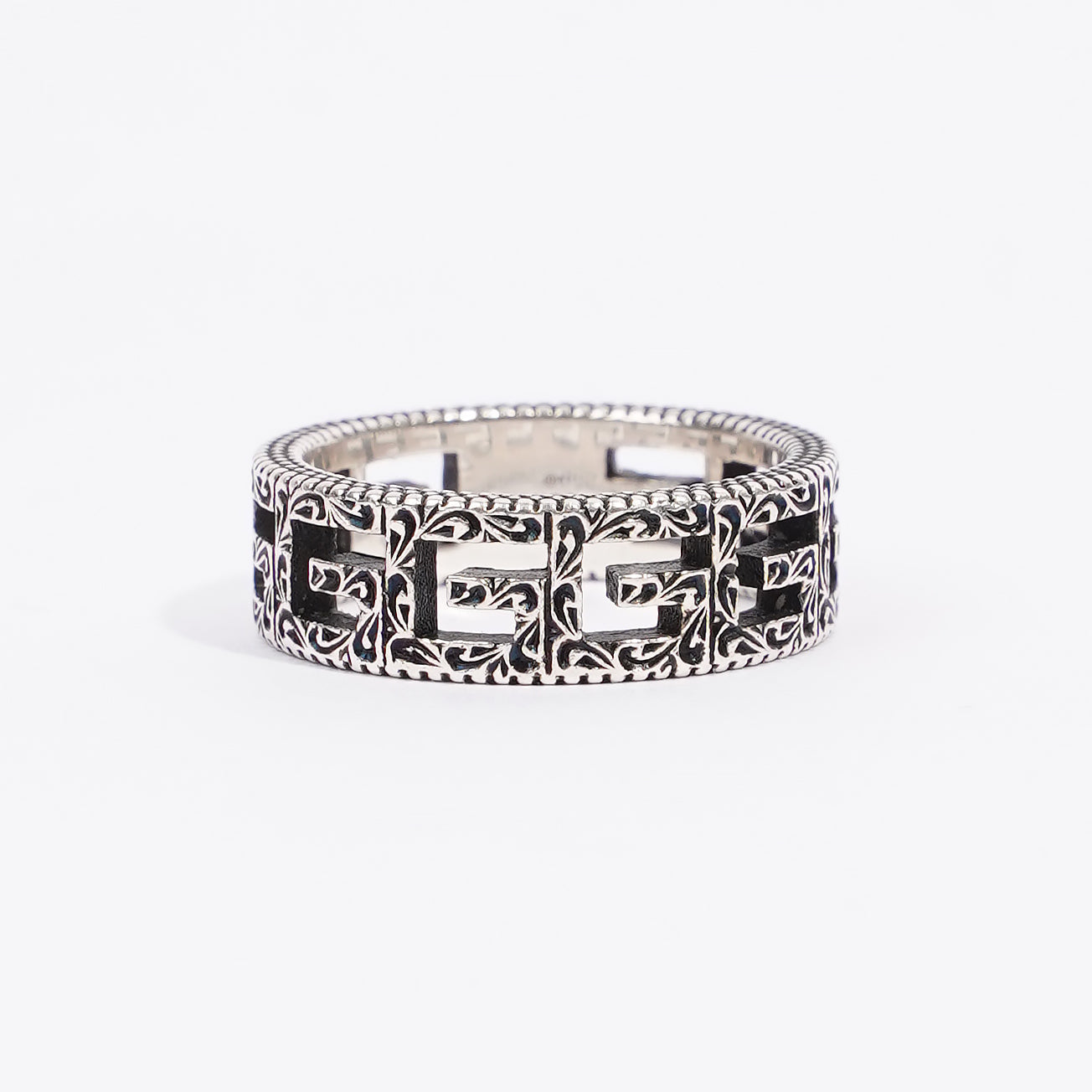 Gucci Ring With Square G Silver Silver Sterling 16