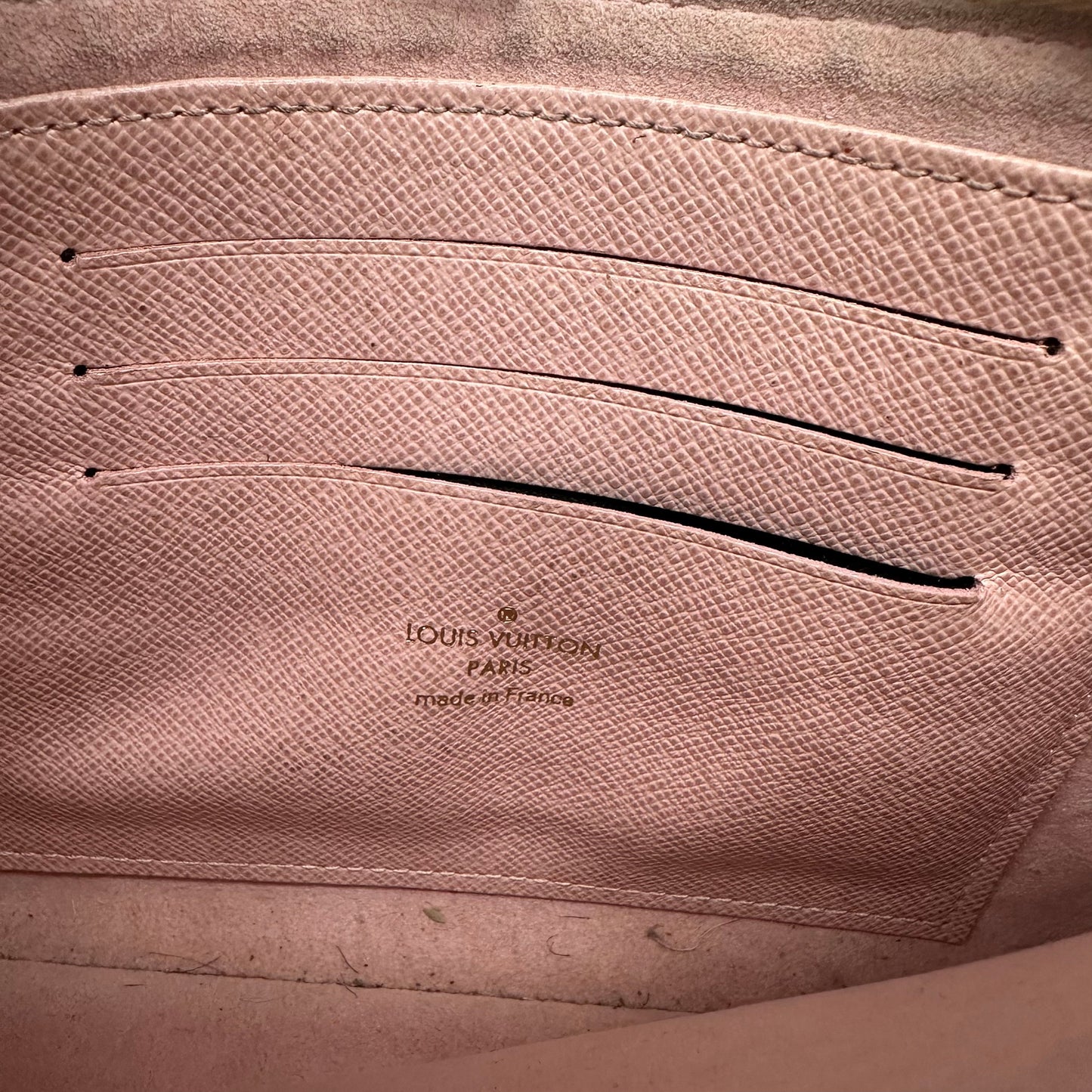 CREAM CROSSBODY Luxury DESIGNER by Louis Vuitton Size:SMALL