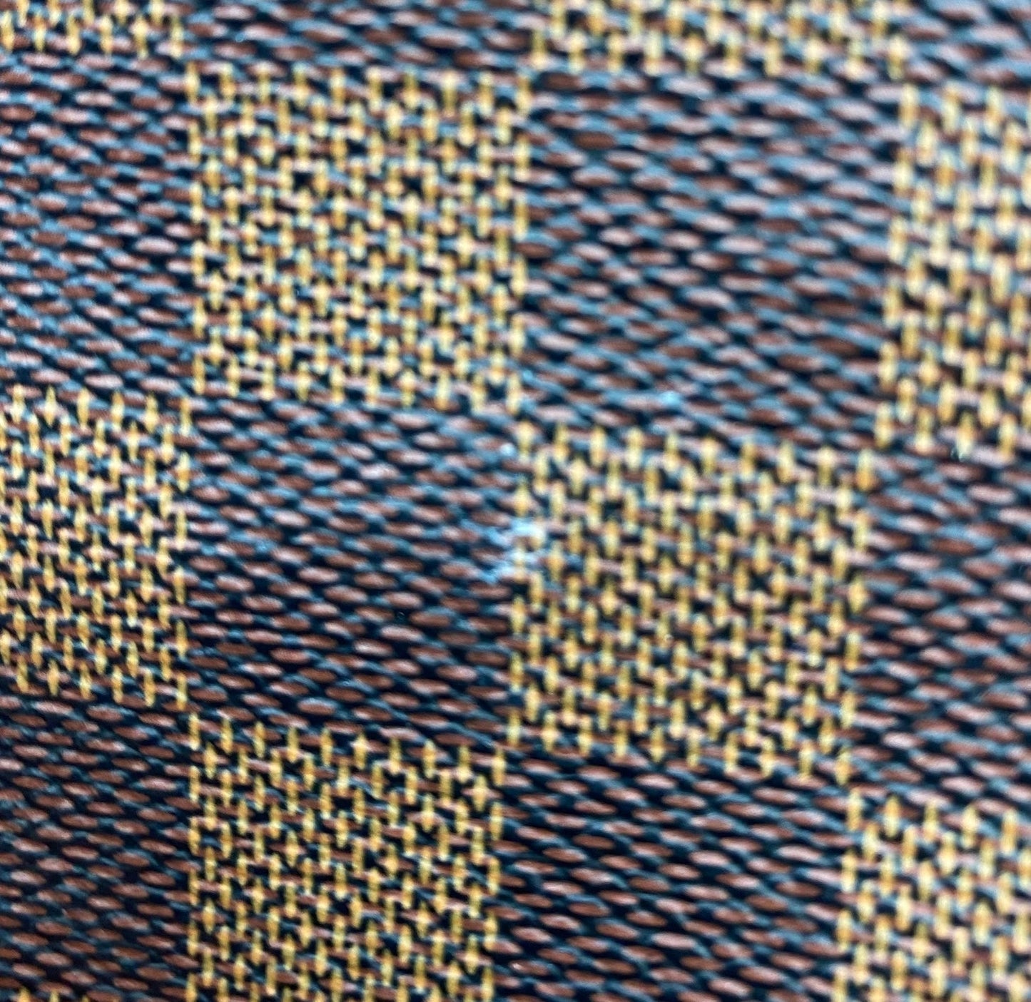 Handbag Luxury Designer By Louis Vuitton  Size: Medium