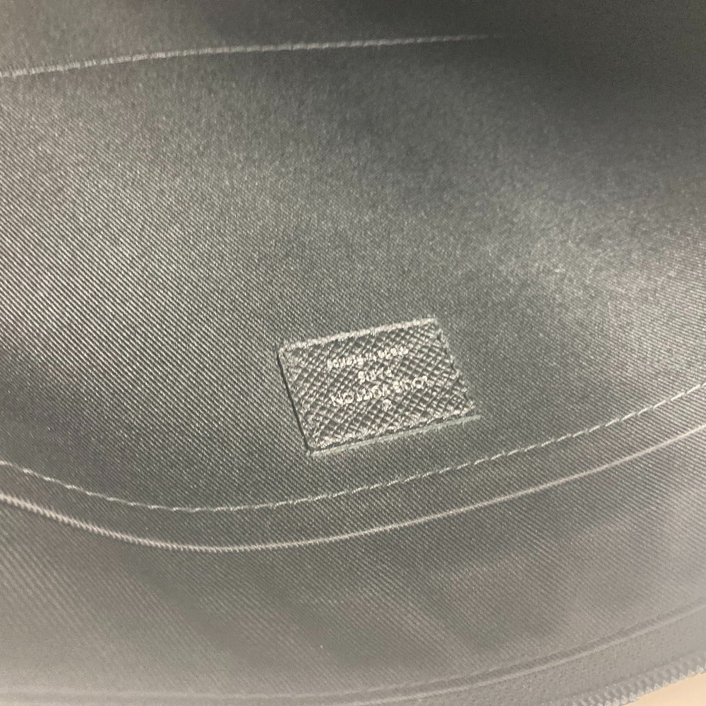 LOUIS VUITTON Clutch bag M30086 Taiga Leather black Taiga Pochette Apollo