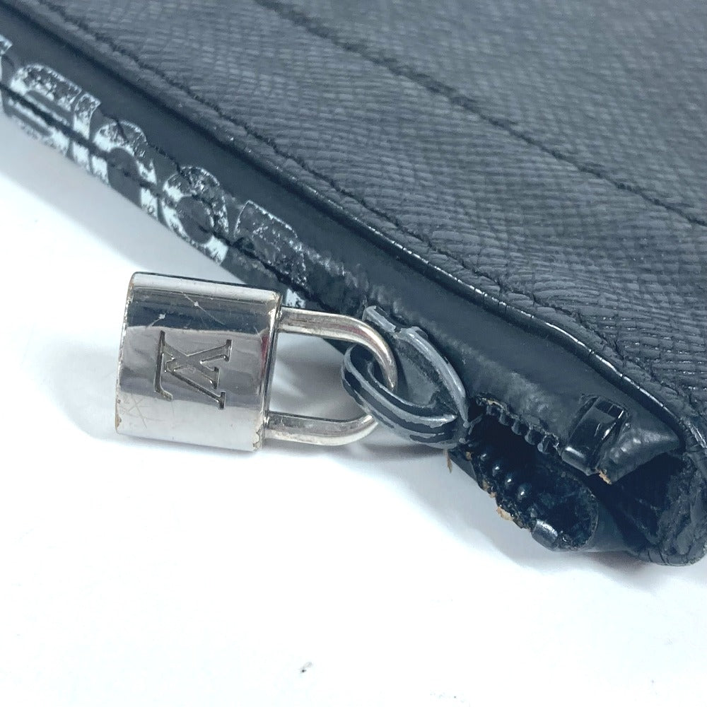 LOUIS VUITTON Clutch bag M30086 Taiga Leather black Taiga Pochette Apollo
