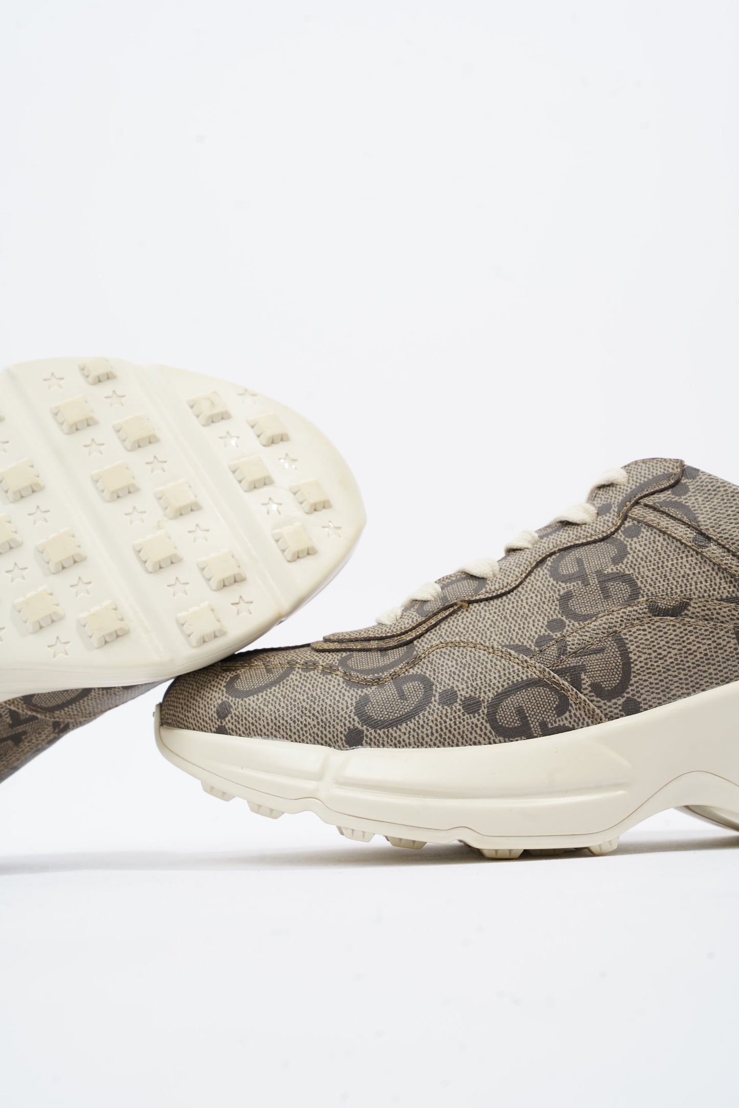 Gucci Rhyton Logo Beige Monogram / White Canvas EU 40.5 UK 6.5