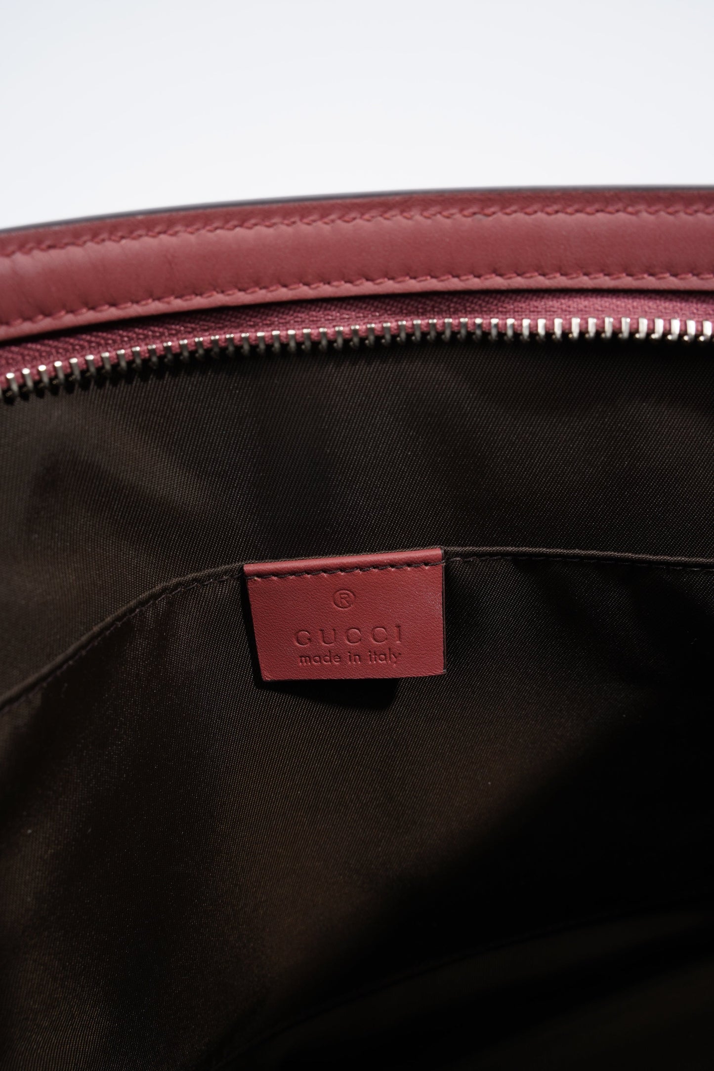 Gucci Toiletry Pouch GG Supreme Floral Coated Canvas