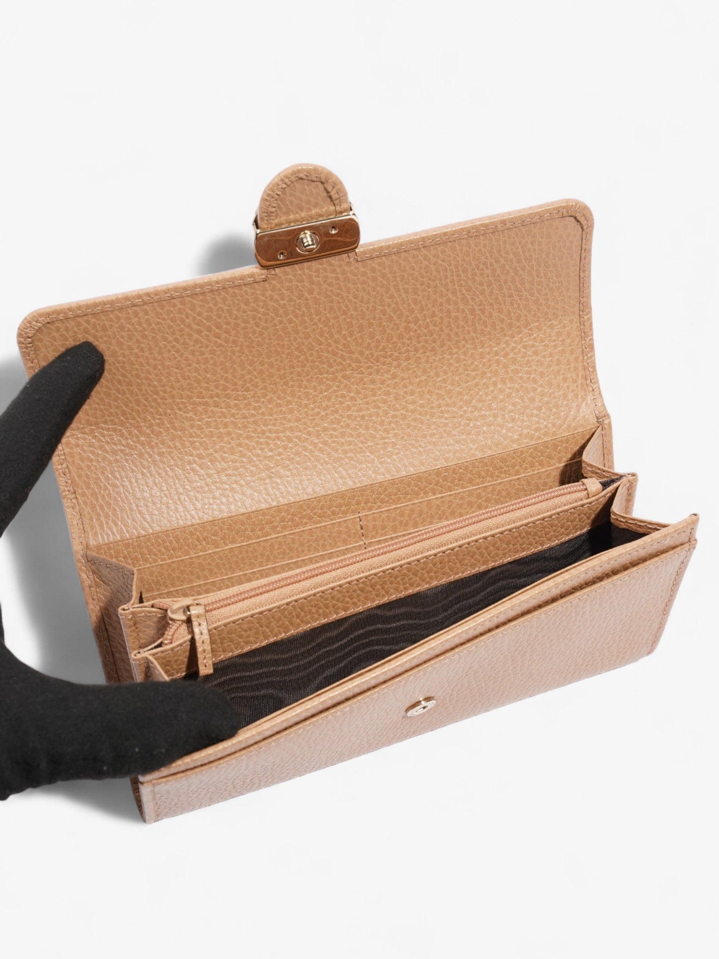 Gucci Interlocking G Continental Wallet Beige Calfskin Leather