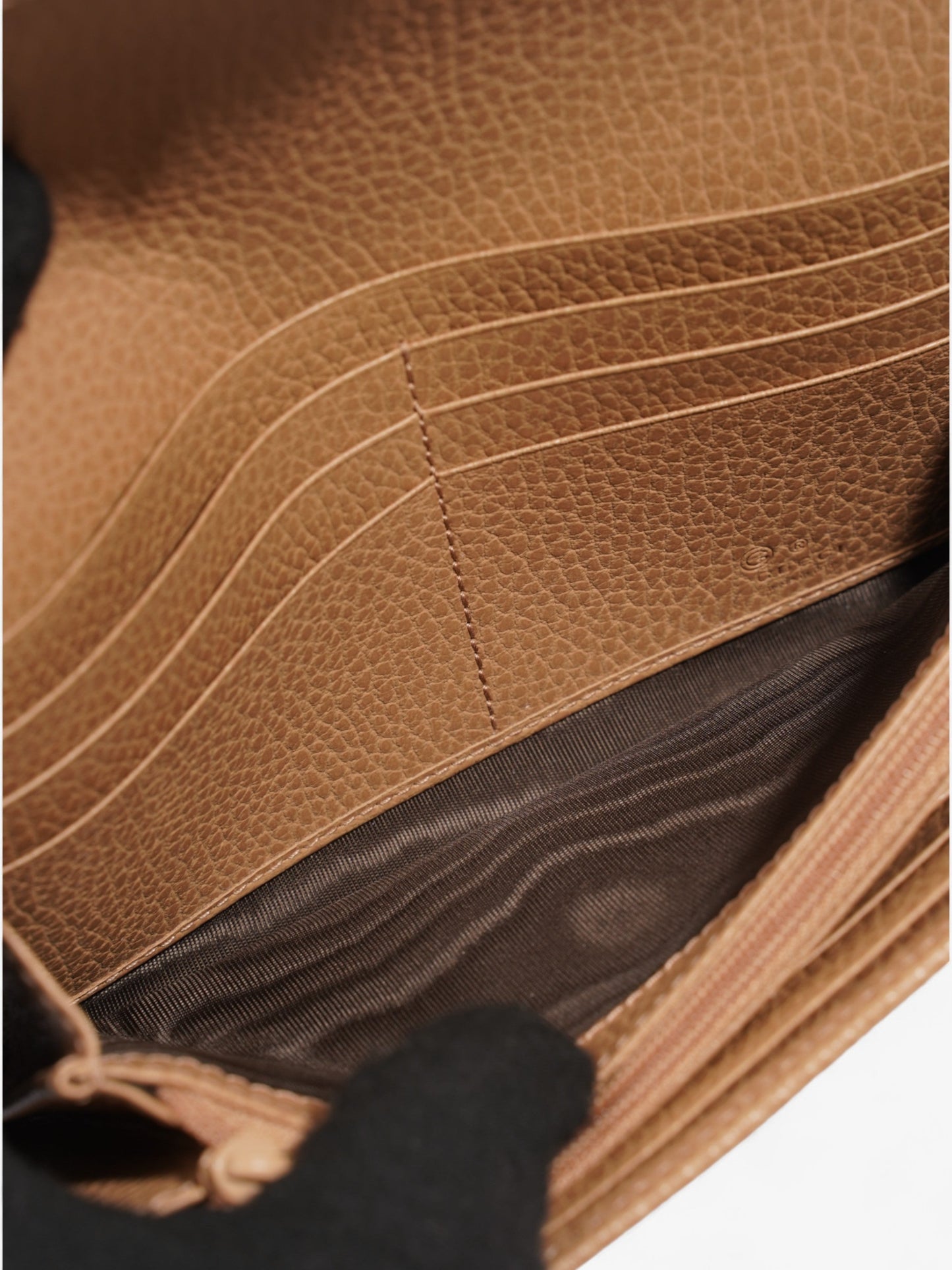 Gucci Interlocking G Continental Wallet Beige Calfskin Leather