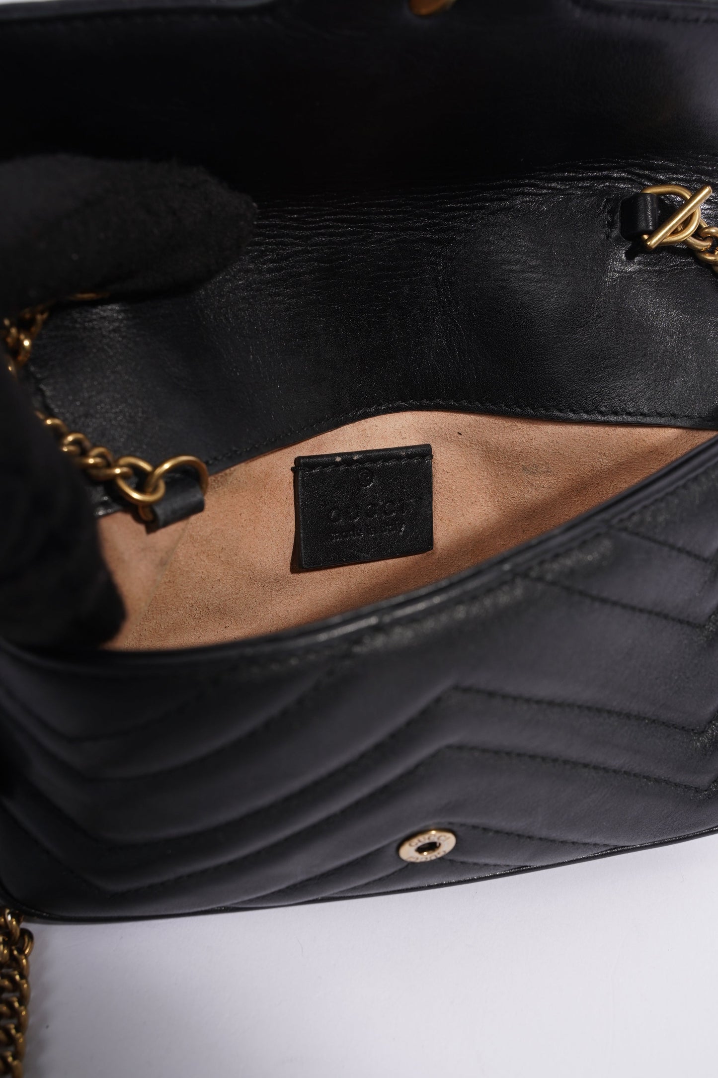 Gucci Marmont Flap Black Matelasse Leather Super Mini