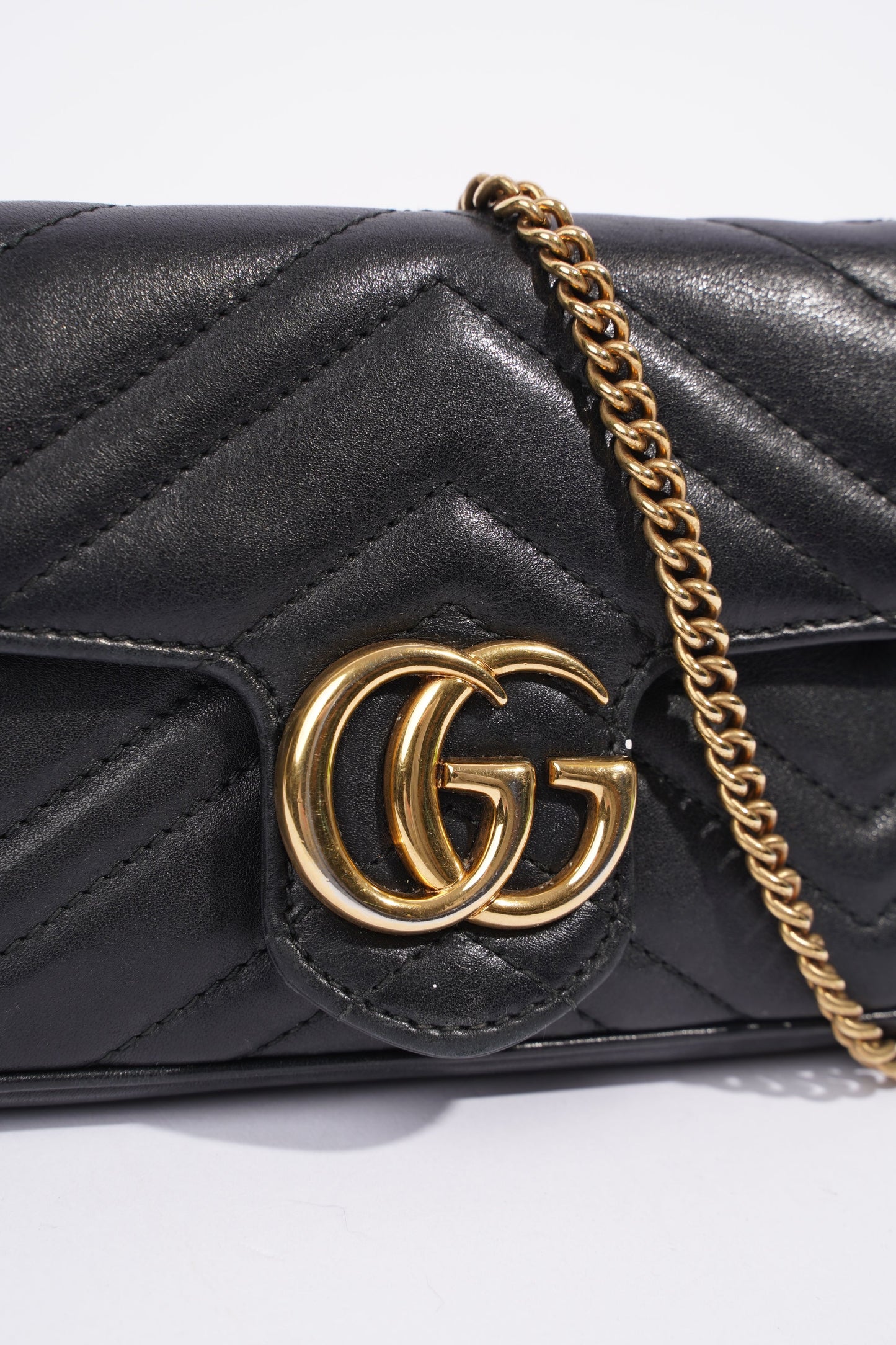 Gucci Marmont Flap Black Matelasse Leather Super Mini