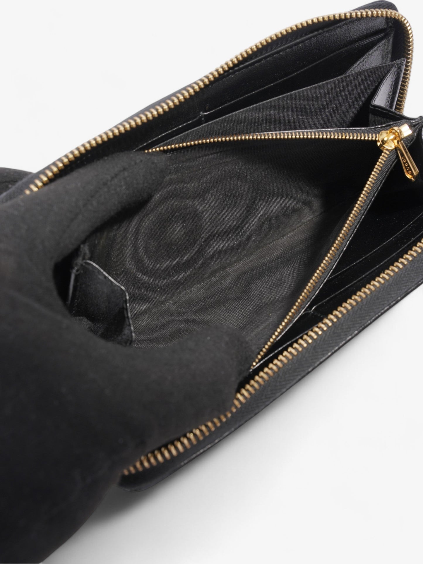 Gucci Rajah Zip Around Wallet Black / Green / Red Leather