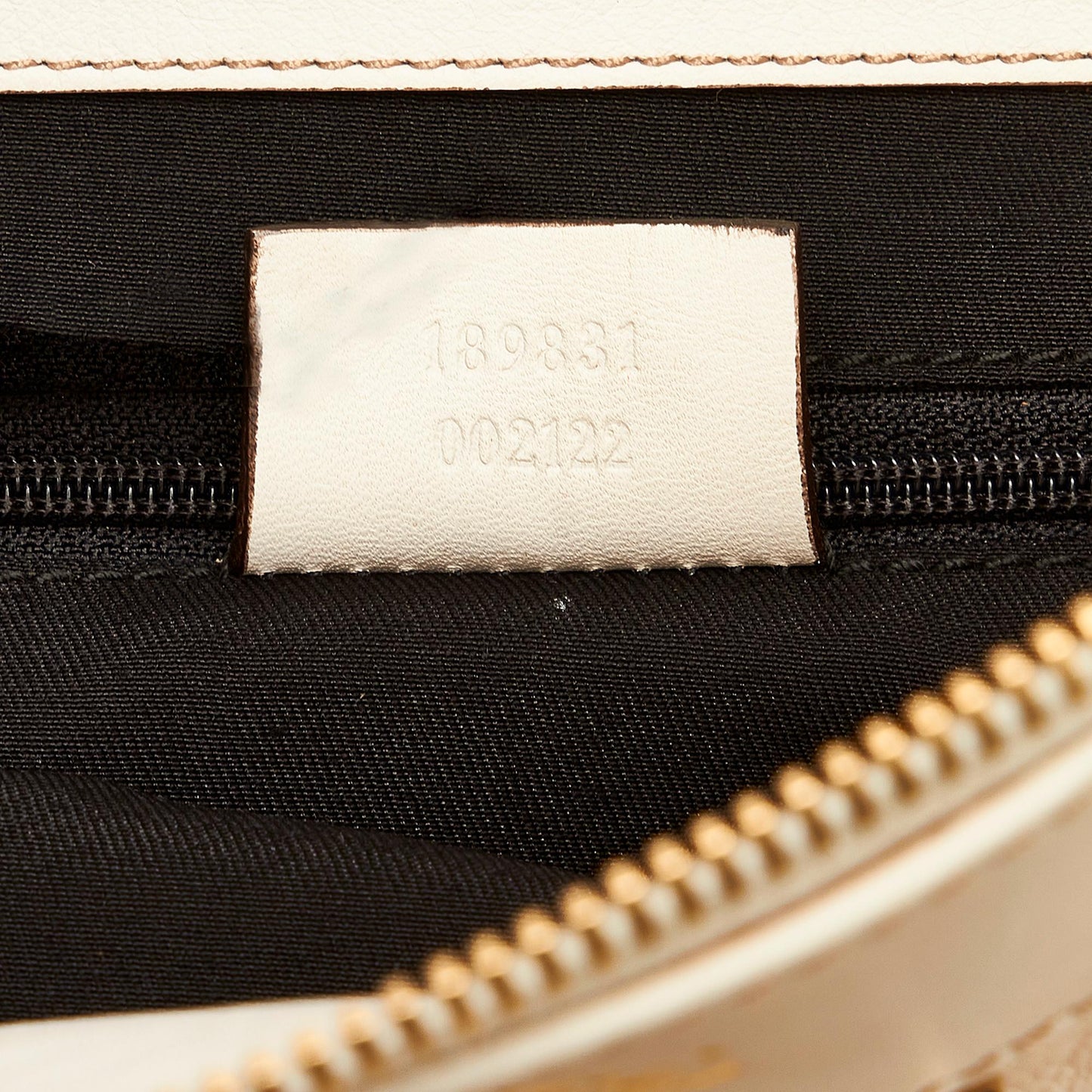 Gucci Abbey D-Ring Handbag (SHG-aQB2Oq)