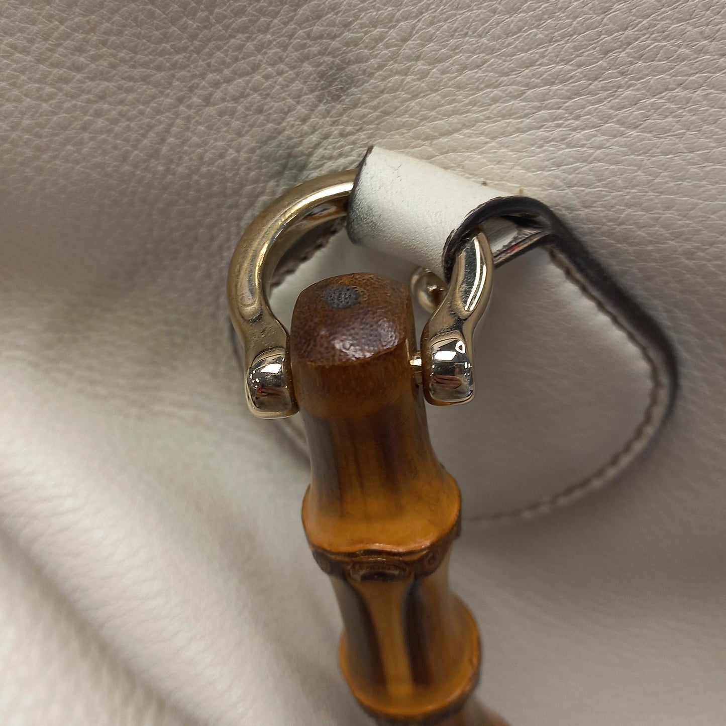 Gucci Bamboo Diana Satchel (SHG-s61KsH)