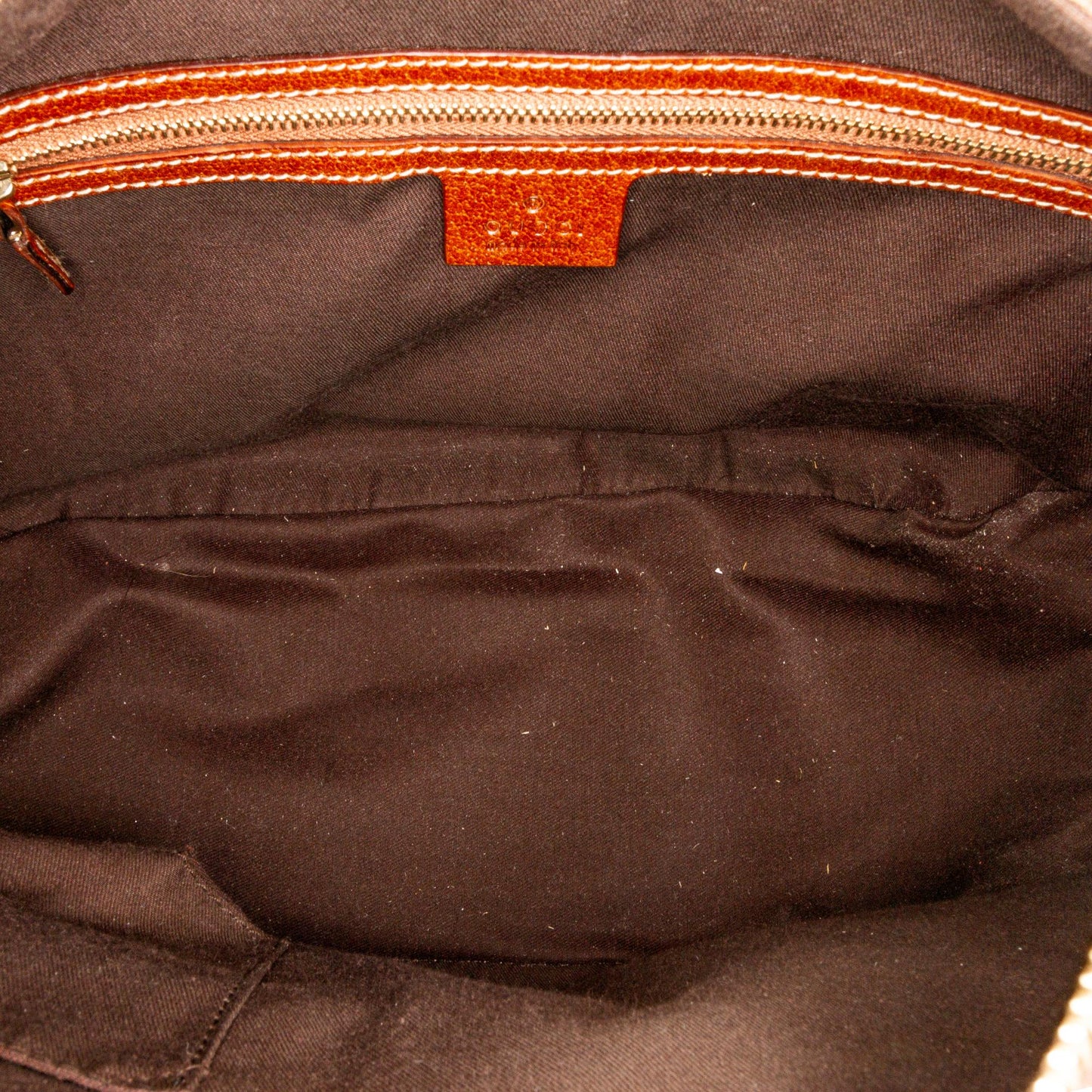 Gucci Bamboo GG Canvas Handbag (SHG-CCTUmU)