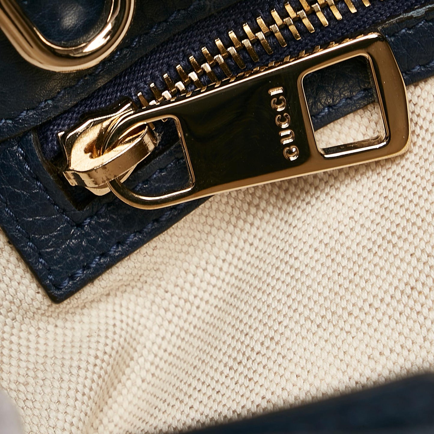 Gucci Bamboo Shopper (SHG-N6R3UX)