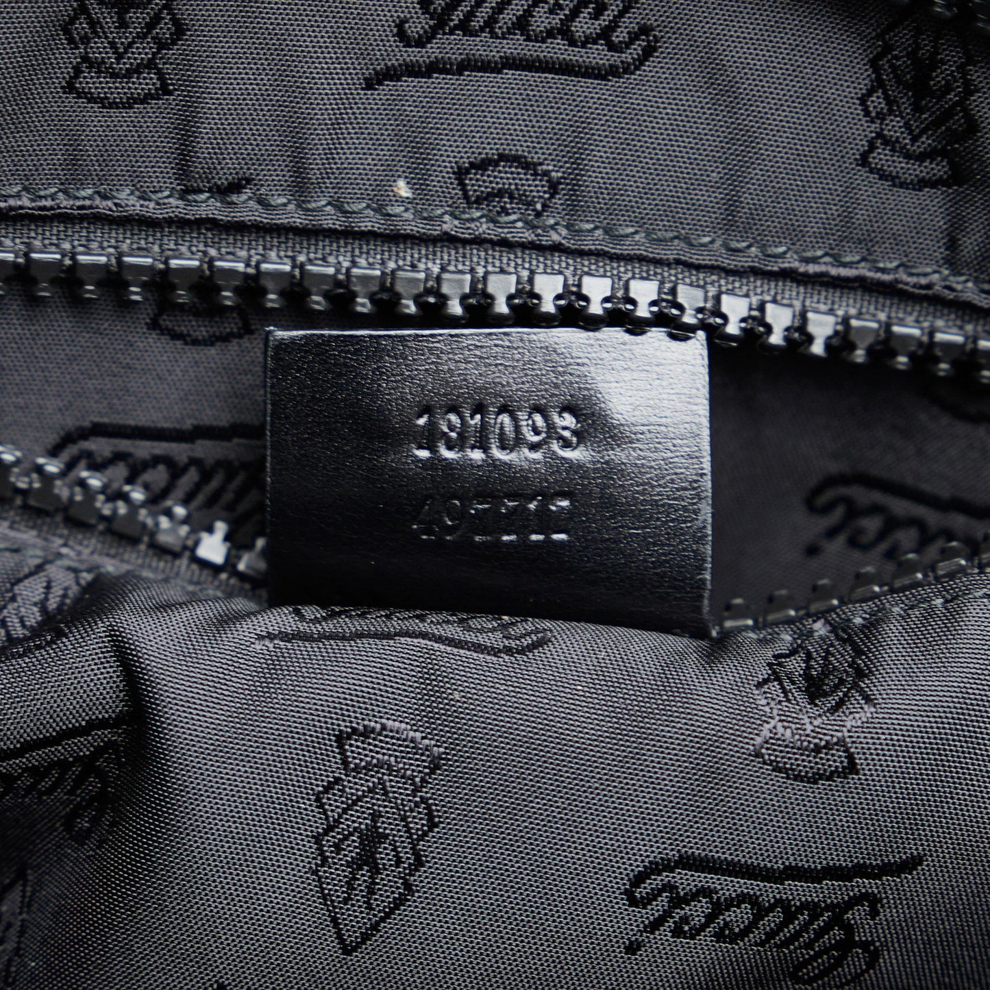 Gucci Crest Crossbody (SHG-Qfnux7)