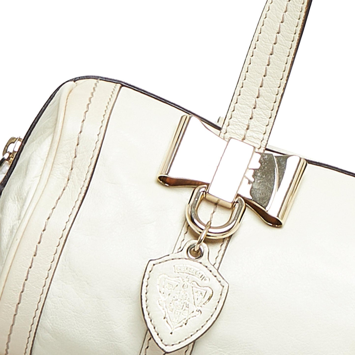 Gucci Duchessa Handbag (SHG-AxMv8c)