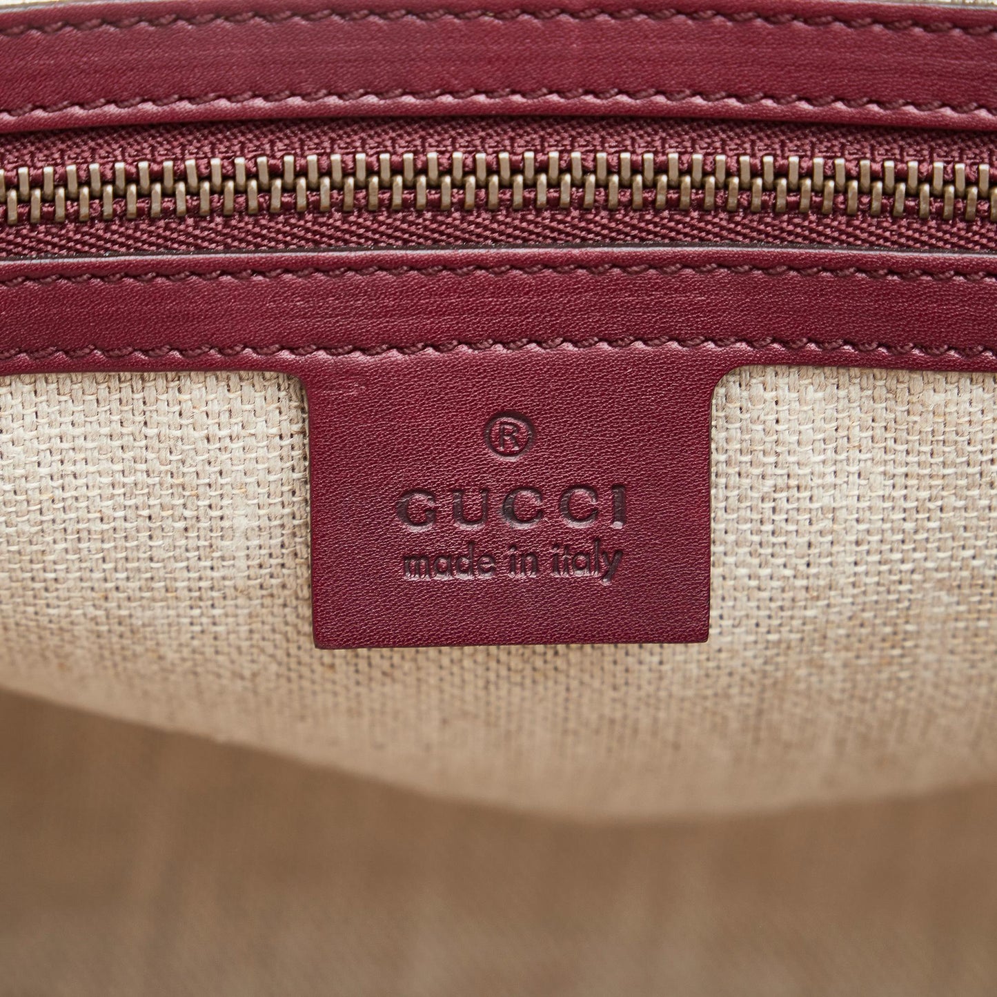 Gucci Duilio Brogue Handbag (SHG-q5iFHQ)