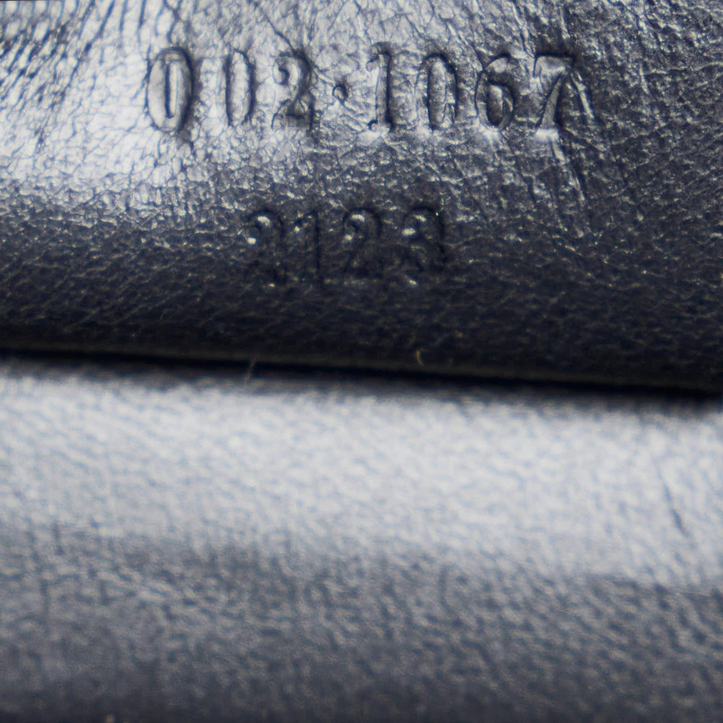 Gucci Embossed Jackie Bardot (SHG-SlfkF7)