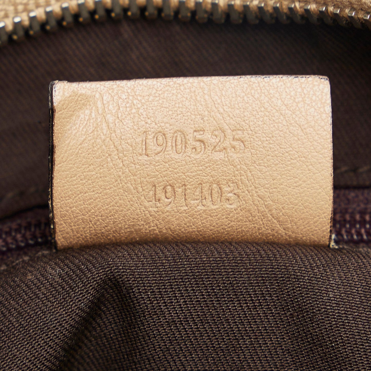 Gucci GG Canvas Abbey D-Ring Handbag (SHG-qiEaFg)