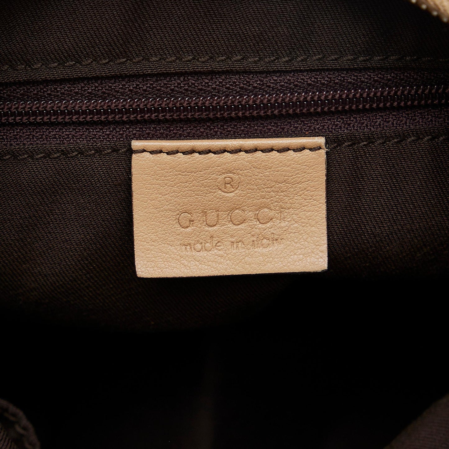 Gucci GG Canvas Abbey D-Ring Handbag (SHG-qiEaFg)