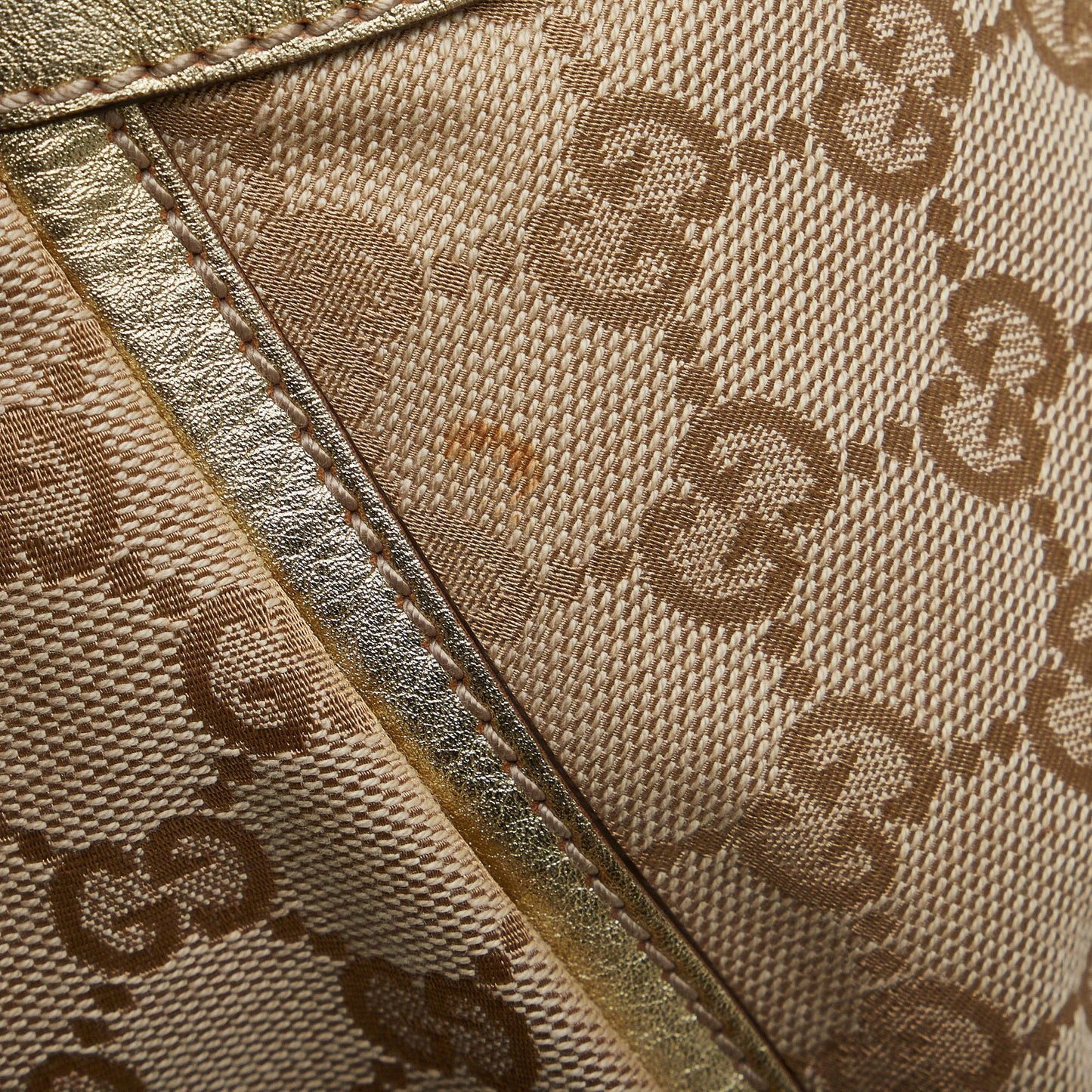 Gucci GG Canvas Abbey D-Ring Handbag (SHG-PoyR9u)