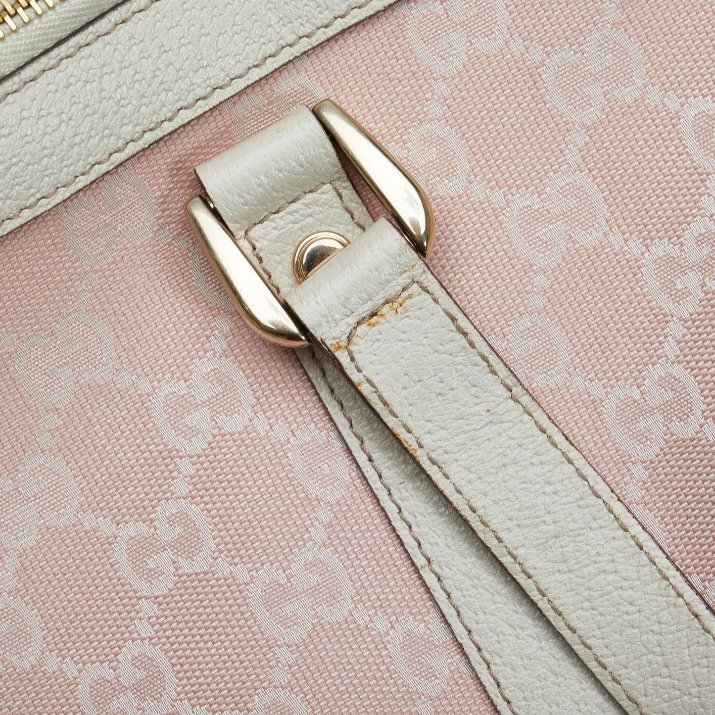 Gucci GG Canvas Abbey Shoulder Bag (SHG-Fxigmo)