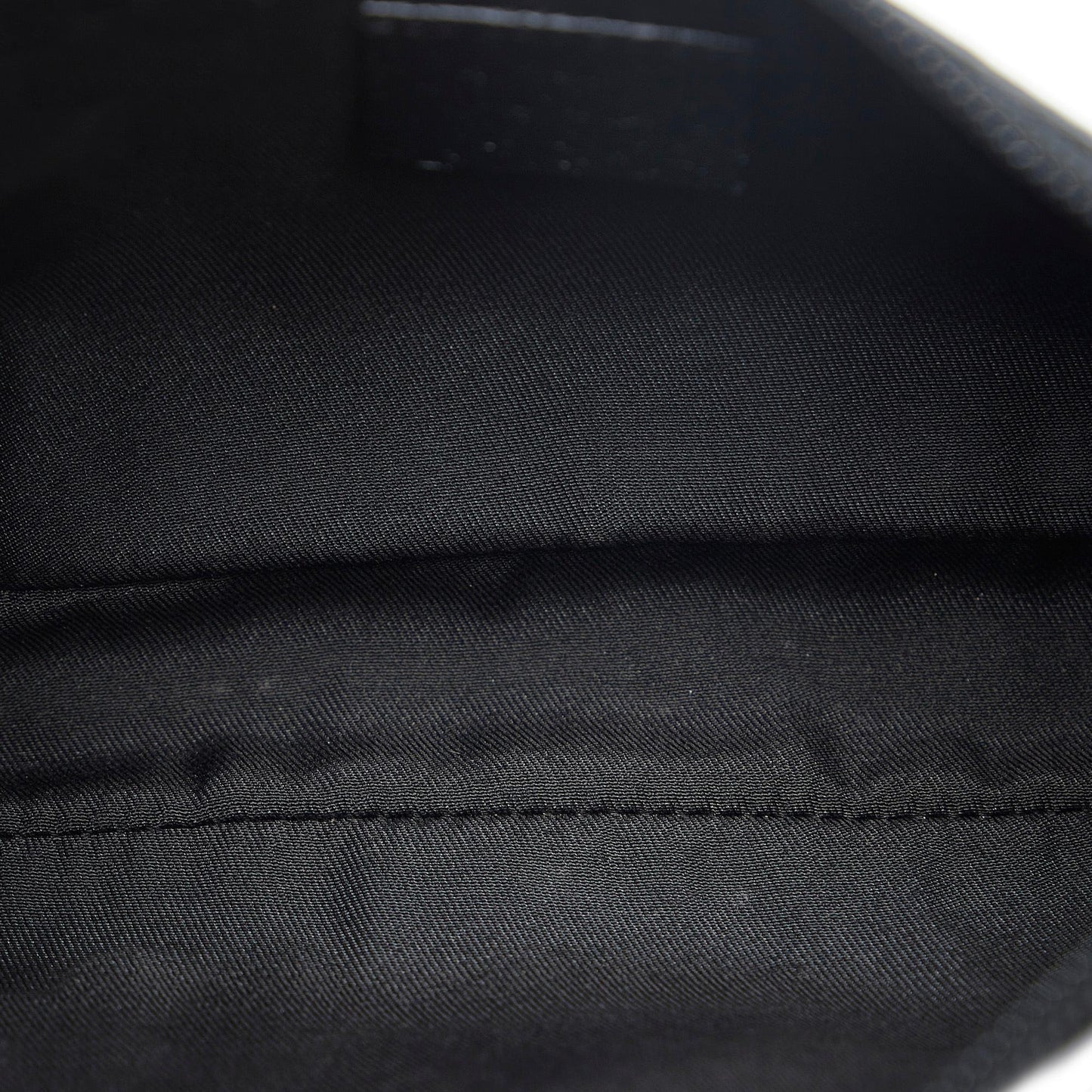 Gucci GG Canvas Baguette (SHG-onJKx6)