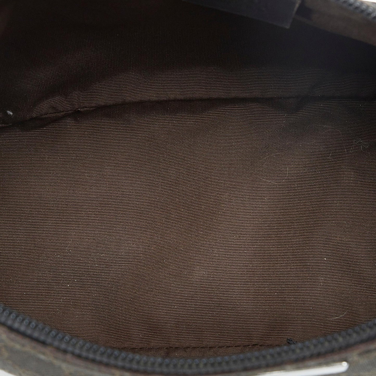 Gucci GG Canvas Boat Pochette (SHG-nfSEnq)