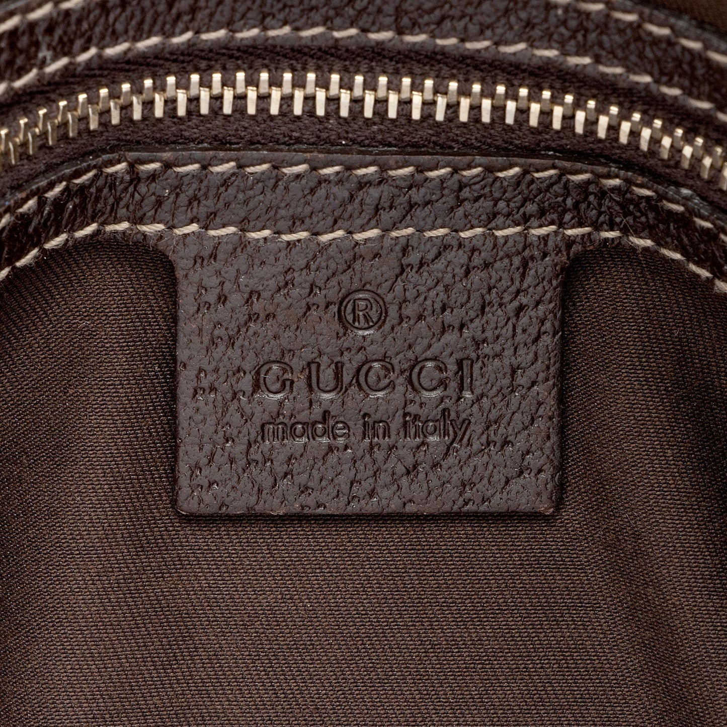 Gucci GG Canvas Charmy Medium Tote (SHF-9IBSQc)
